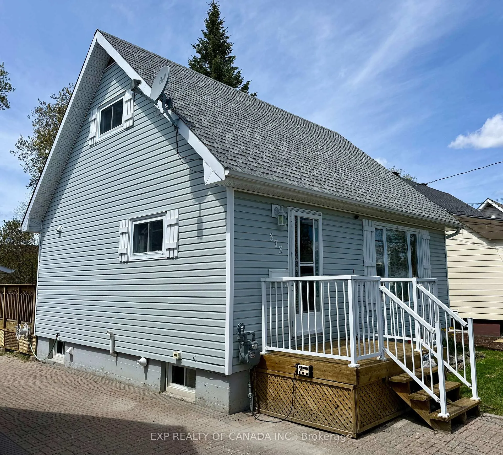 Photo 3 of 373 Cedar Street N, Timmins, TNE - Central — HOMEH