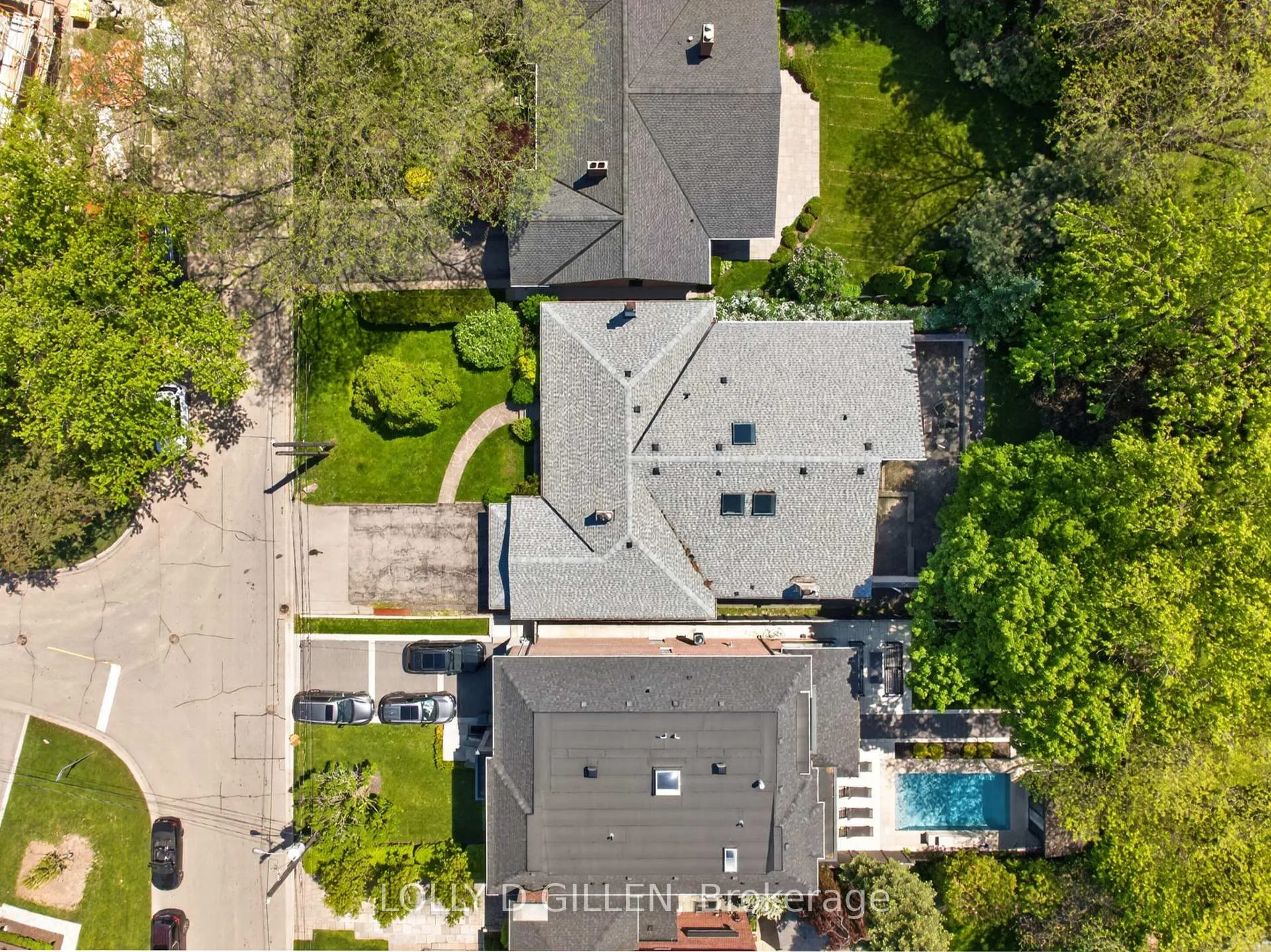 Photo 4 of 24 Saunders Street, Toronto, Bedford Park-Nortown — HOMEH