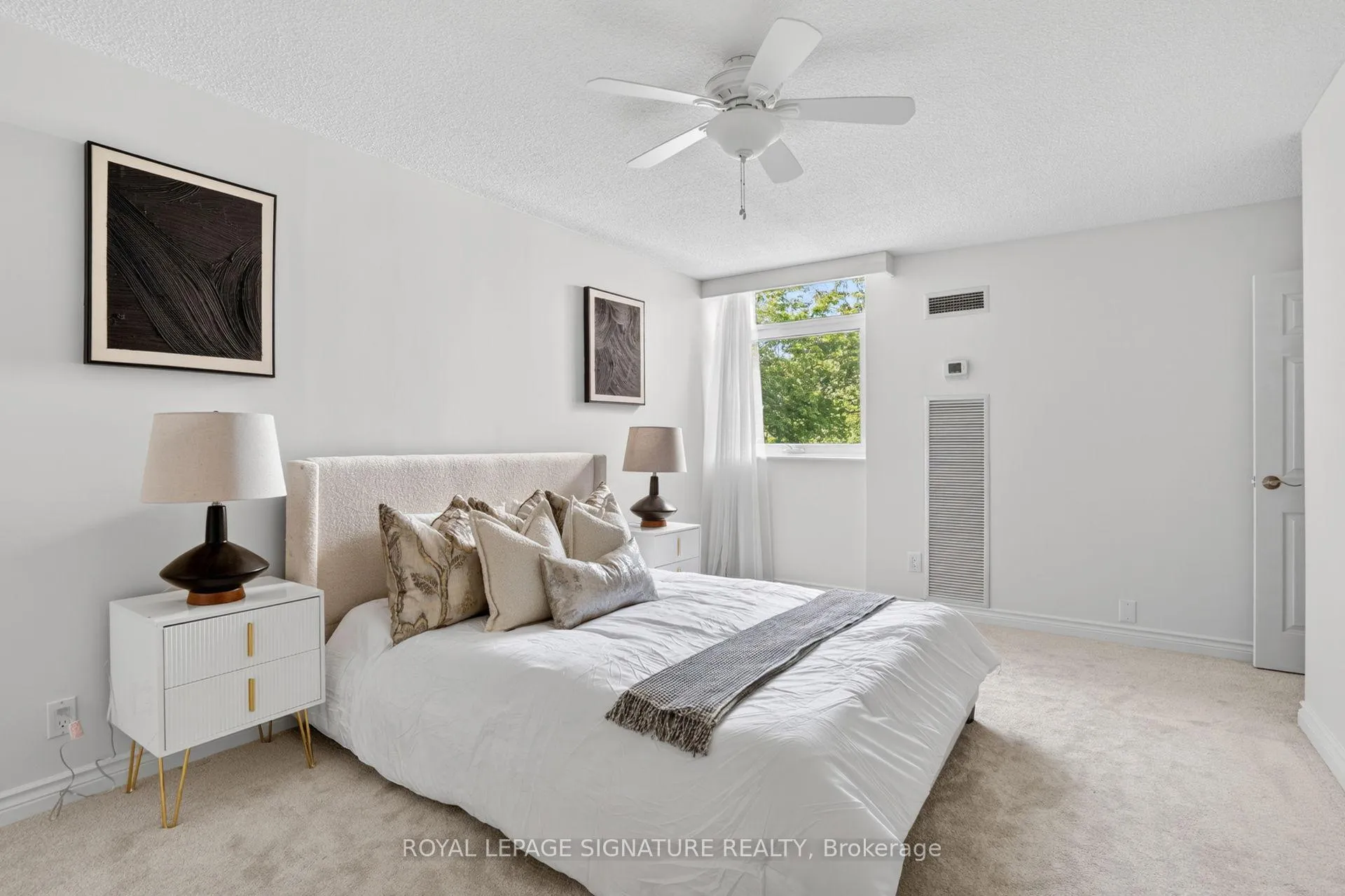 Photo 17 of Unit 103, 7811 Yonge Street, Markham, Thornhill — HOMEH