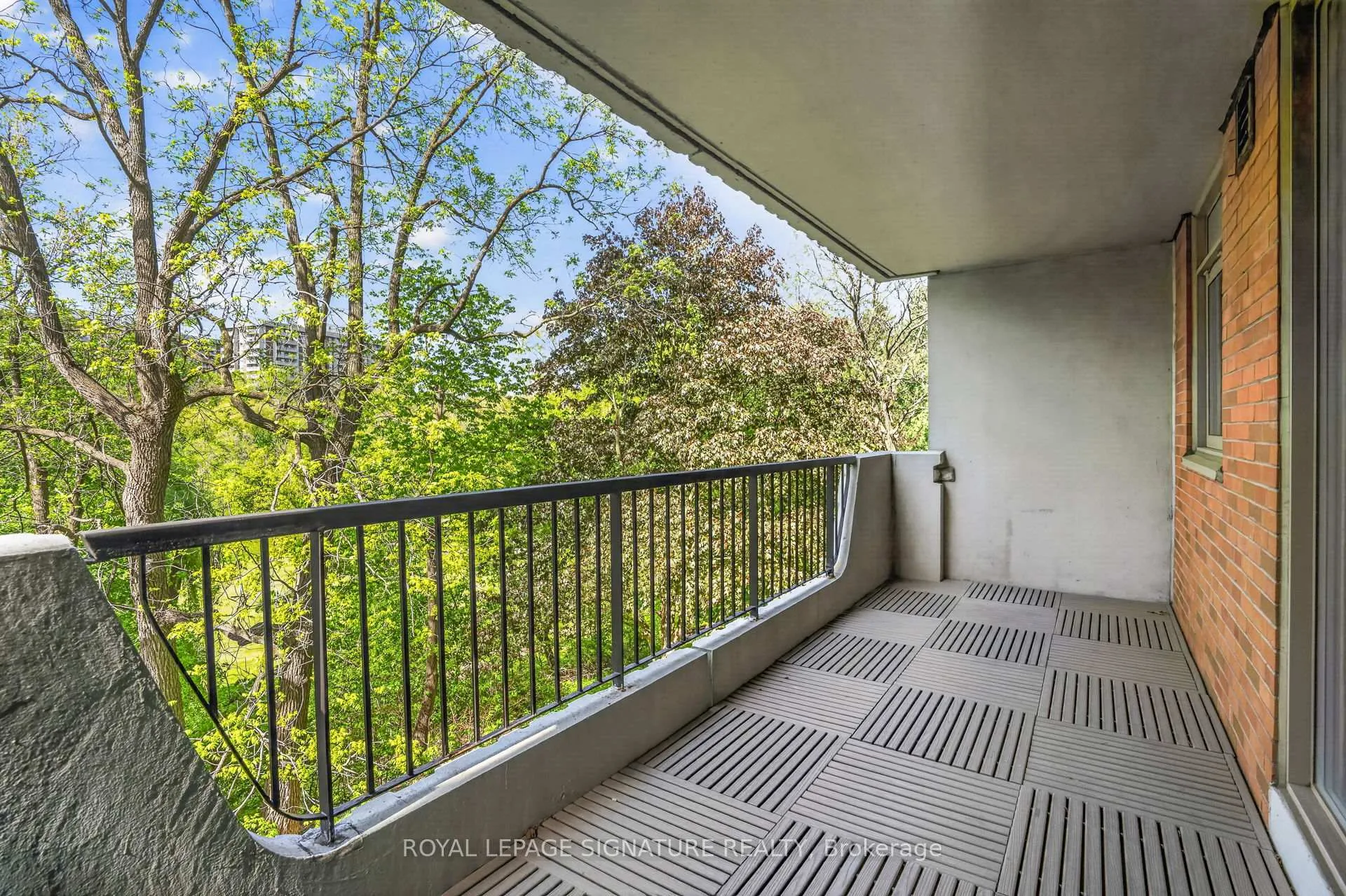 Photo 23 of Unit 103, 7811 Yonge Street, Markham, Thornhill — HOMEH