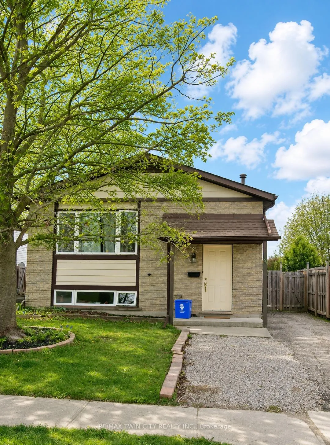 Front of Unit Basement, 53 Broken Oak Crescent
