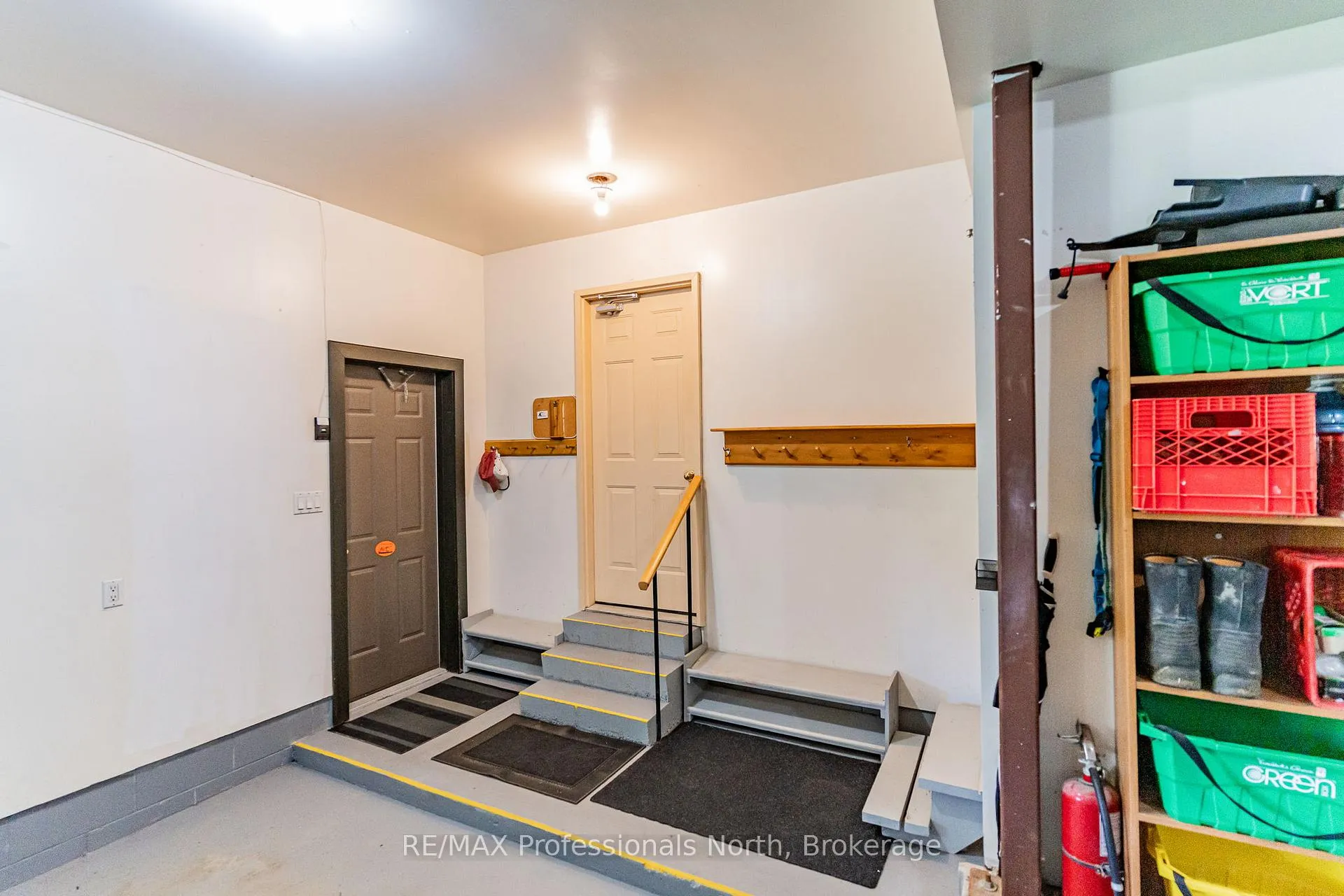 Photo 35 of 68 Halbiem Crescent, Dysart et al, Dysart — HOMEH