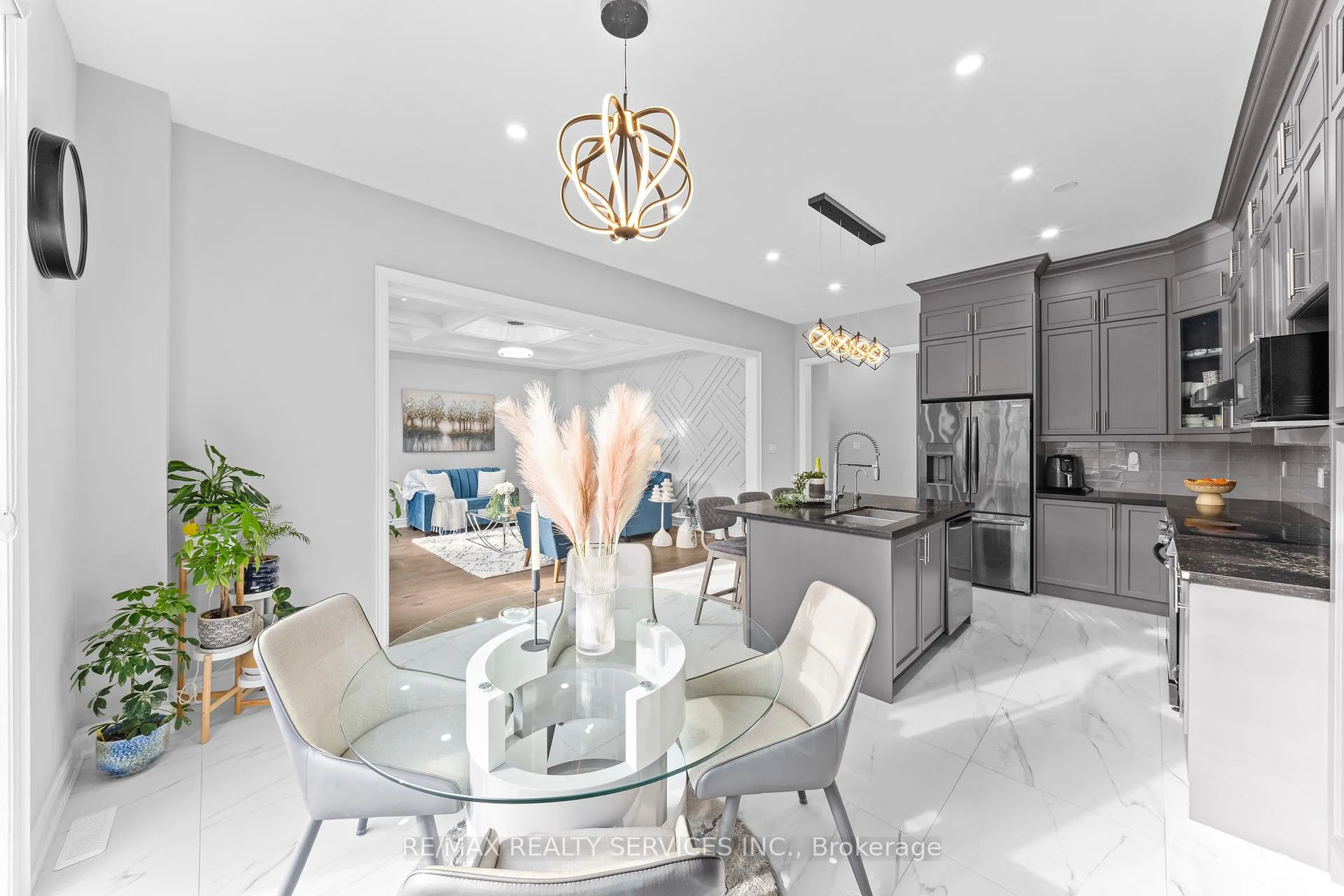 Photo 17 of 95 Eastman Drive, Brampton, Credit Valley — HOMEH