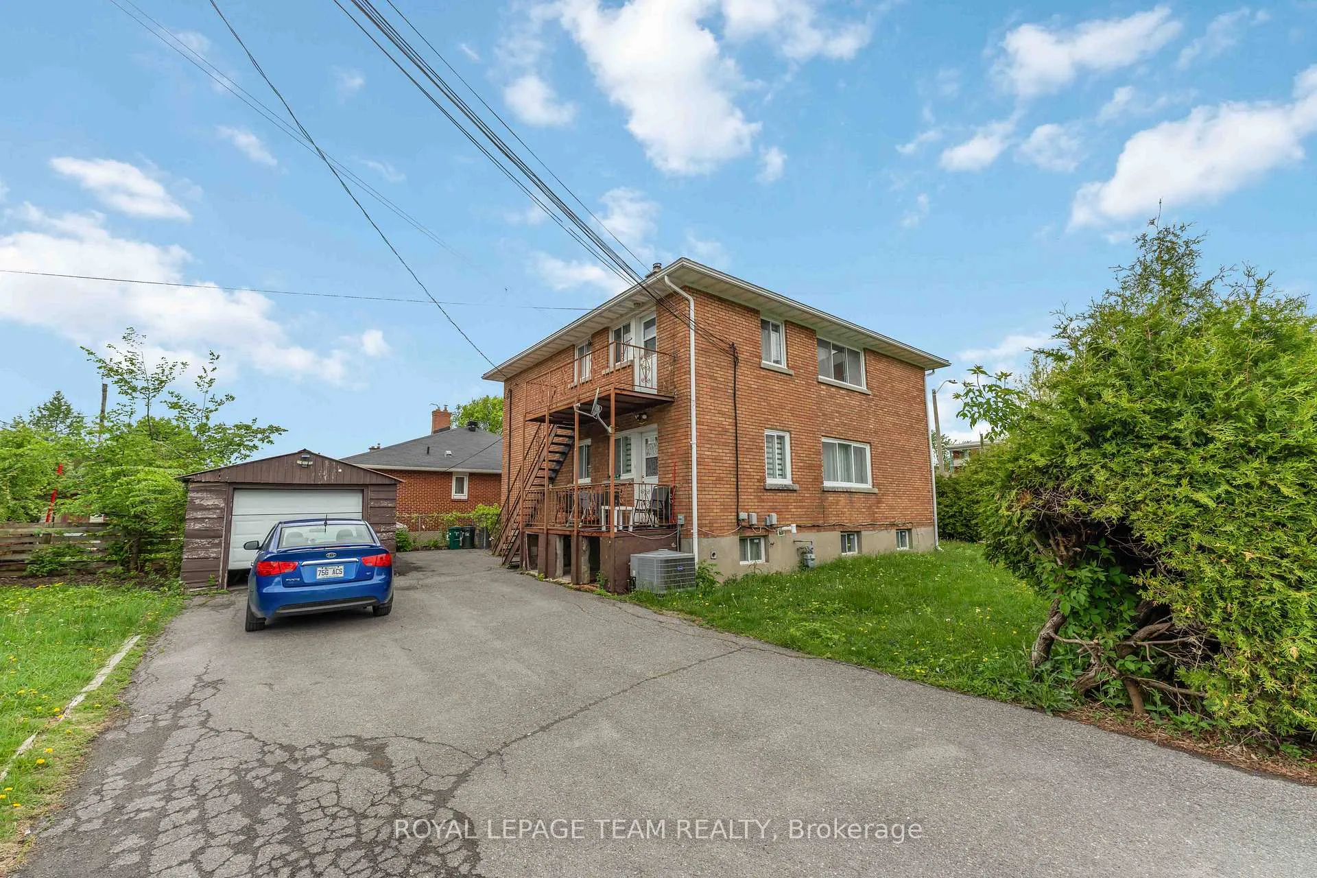 Photo 3 of Unit 3, 1086 Apolydor Avenue, Ottawa, Billings Bridge — HOMEH
