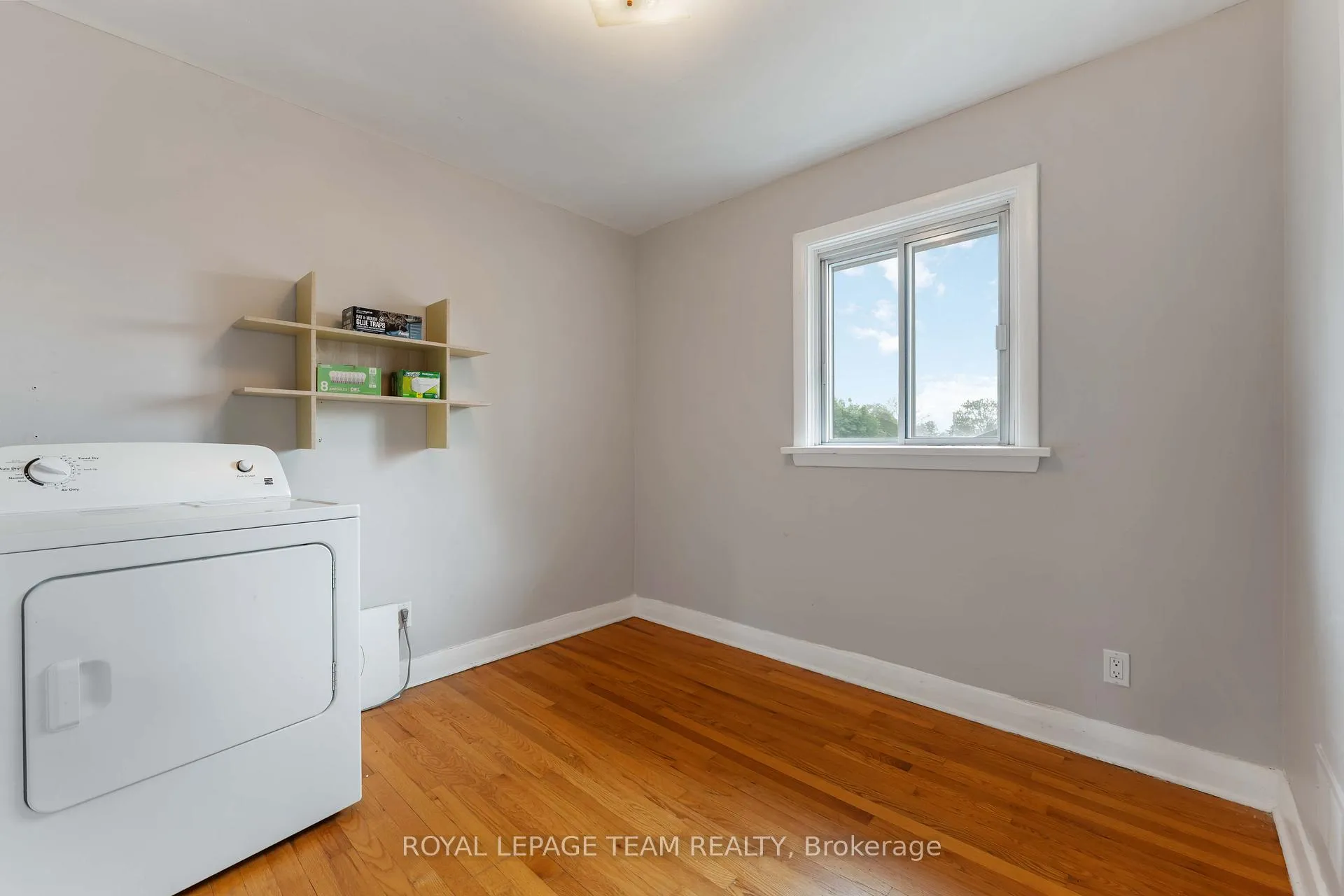 Photo 21 of Unit 3, 1086 Apolydor Avenue, Ottawa, Billings Bridge — HOMEH