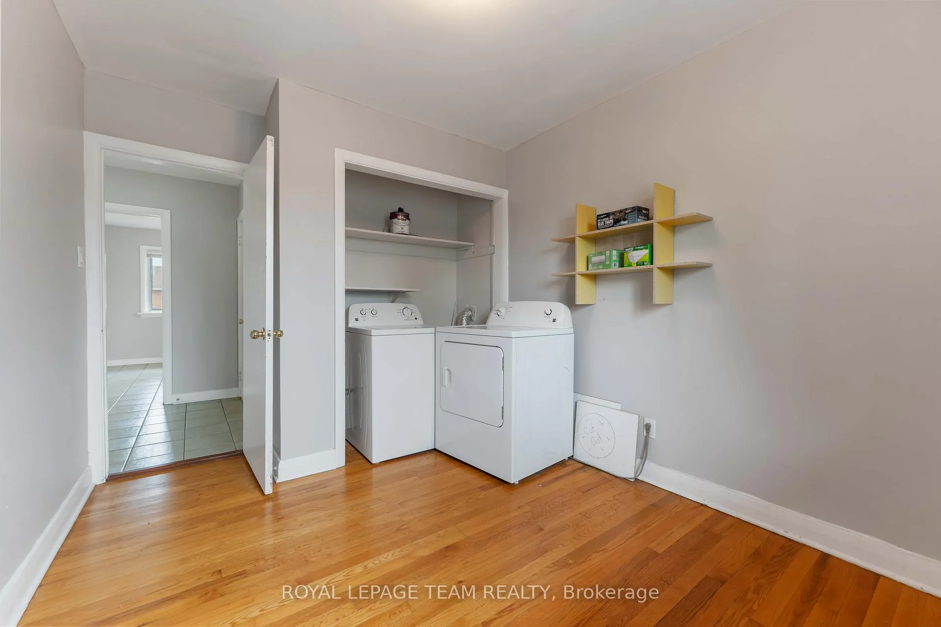 Photo 22 of Unit 3, 1086 Apolydor Avenue, Ottawa, Billings Bridge — HOMEH