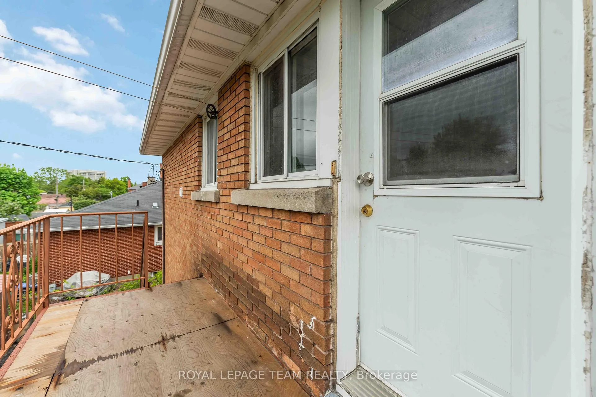 Photo 23 of Unit 3, 1086 Apolydor Avenue, Ottawa, Billings Bridge — HOMEH