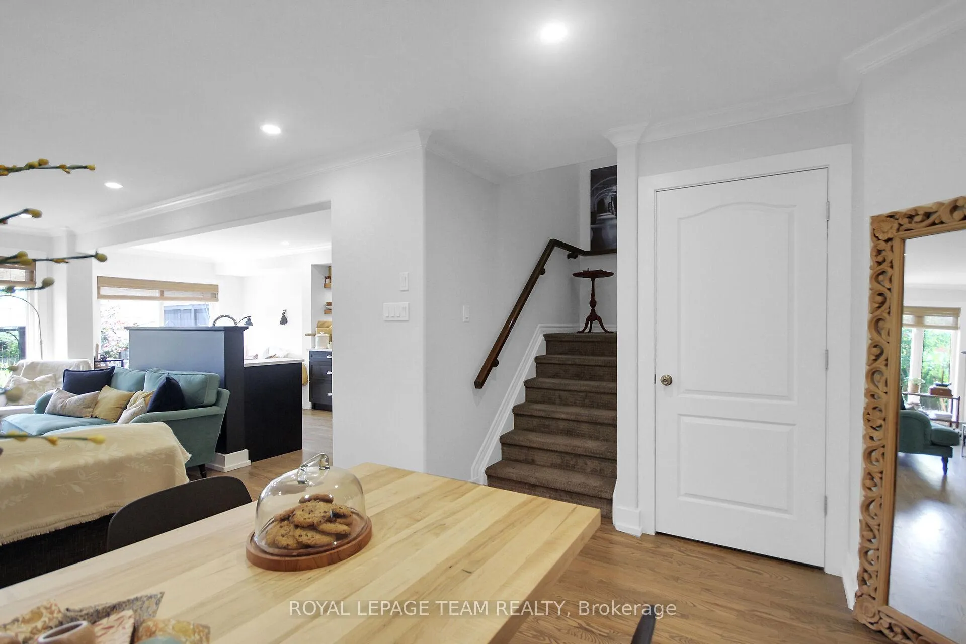 Photo 14 of 112 Talltree Crescent, Ottawa, Stittsville (Central) — HOMEH