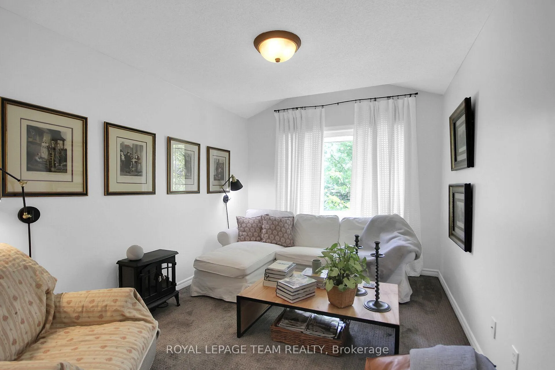 Photo 24 of 112 Talltree Crescent, Ottawa, Stittsville (Central) — HOMEH
