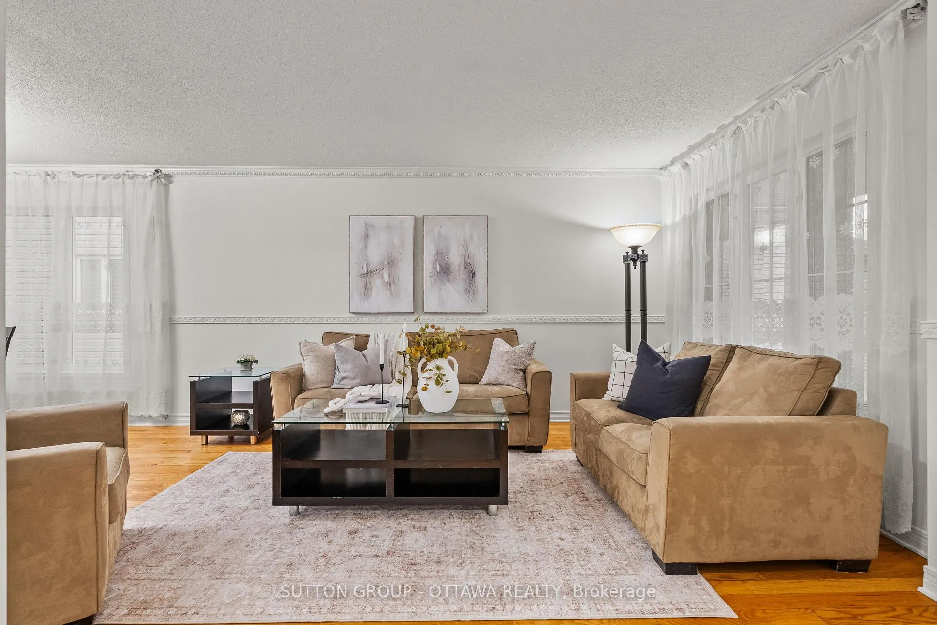 Photo 7 of 27 Nairn Street, Ottawa, Kanata - Glencairn/Hazeldean — HOMEH