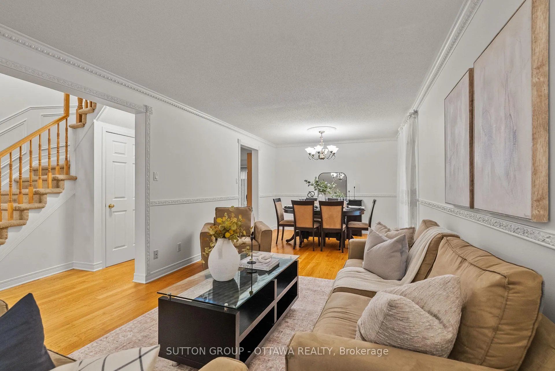 Photo 9 of 27 Nairn Street, Ottawa, Kanata - Glencairn/Hazeldean — HOMEH