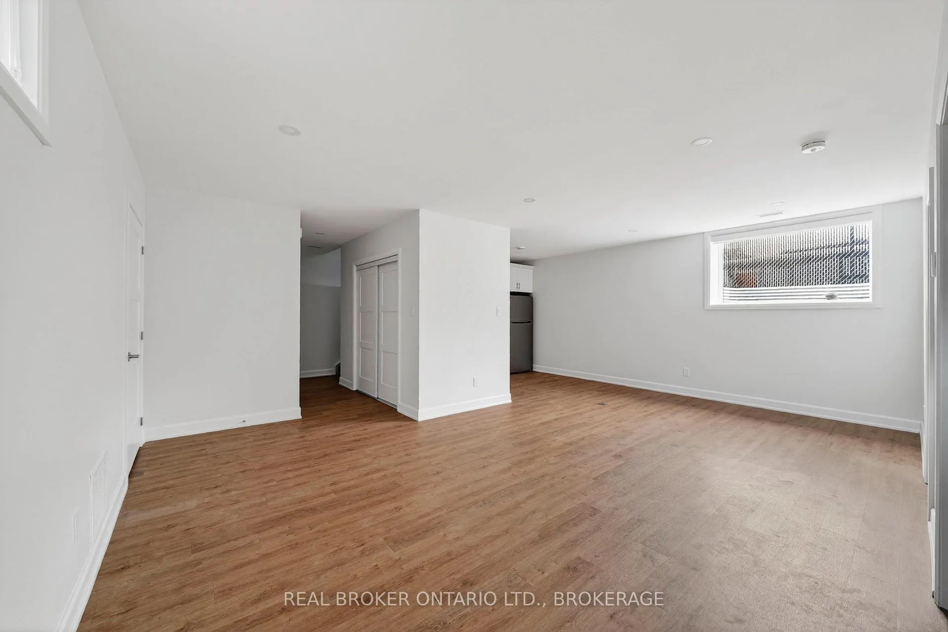 Photo 2 of Unit Unit #15C, 600 Second Street E, Cornwall — HOMEH
