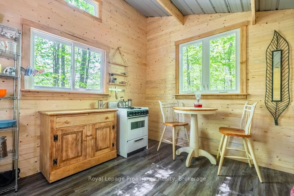 Photo 4 of 1633 Brewer Road, Frontenac, Frontenac Centre — HOMEH