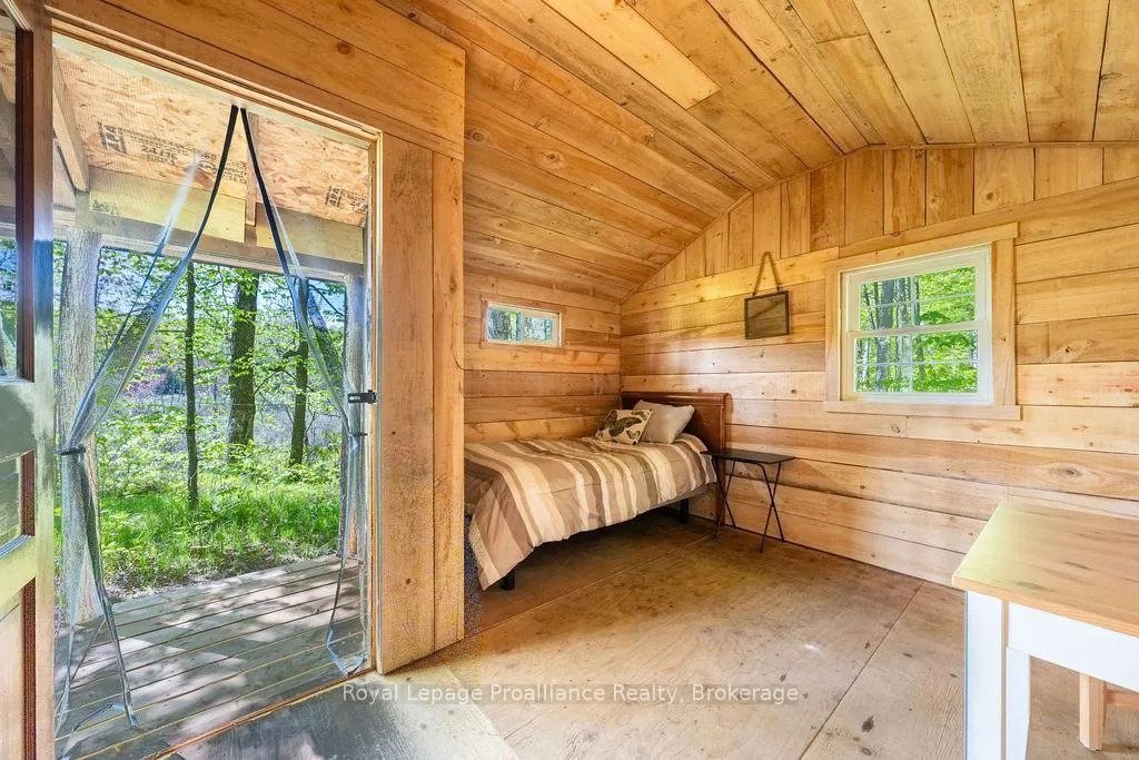 Photo 5 of 1633 Brewer Road, Frontenac, Frontenac Centre — HOMEH