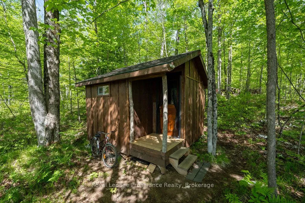 Photo 19 of 1633 Brewer Road, Frontenac, Frontenac Centre — HOMEH