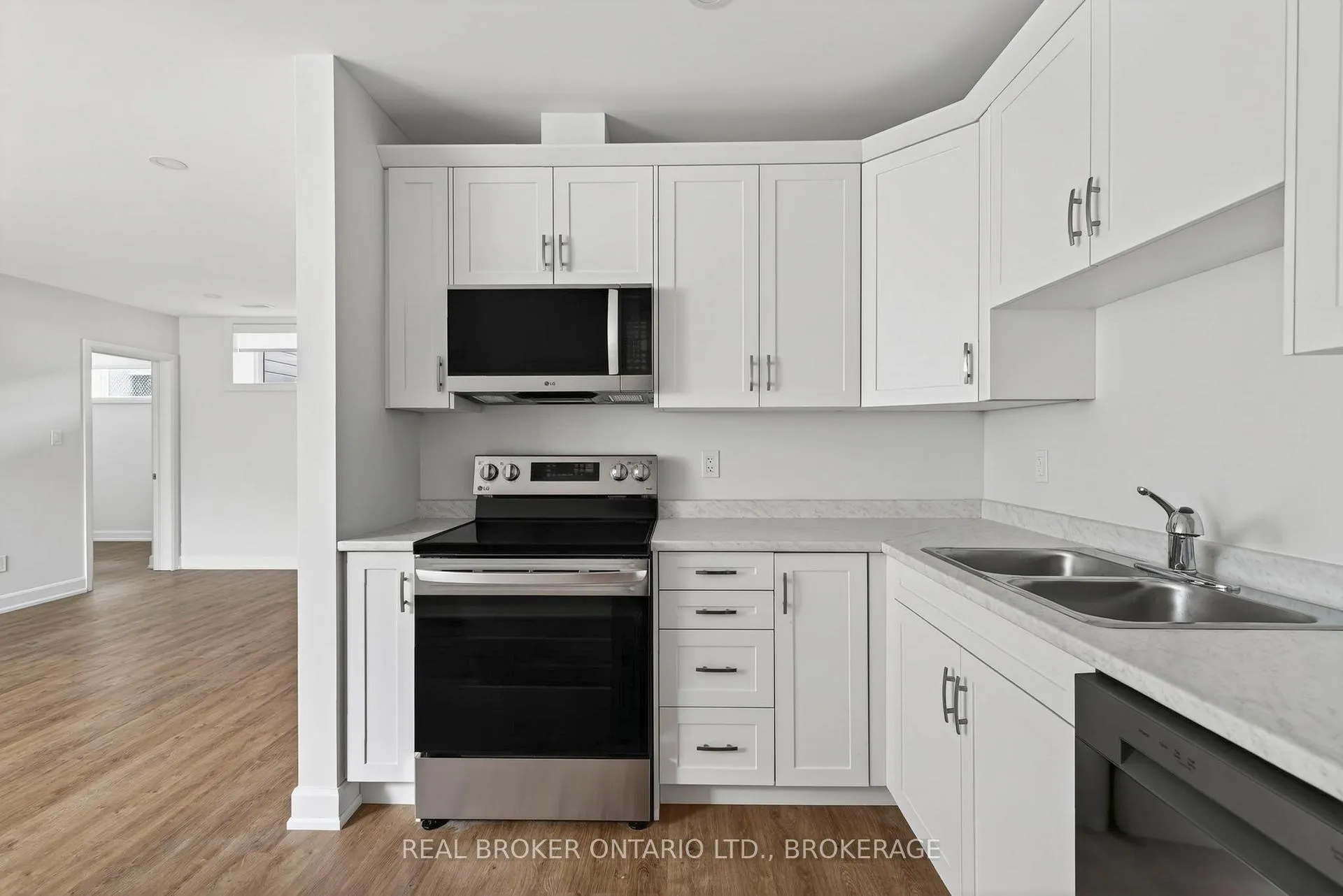 Photo 6 of Unit Unit #4A, 600 Second Street E, Cornwall — HOMEH
