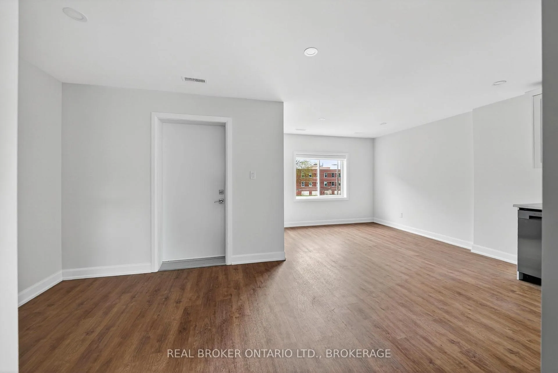 Photo 26 of Unit Unit #2A, 600 Second Street E, Cornwall — HOMEH