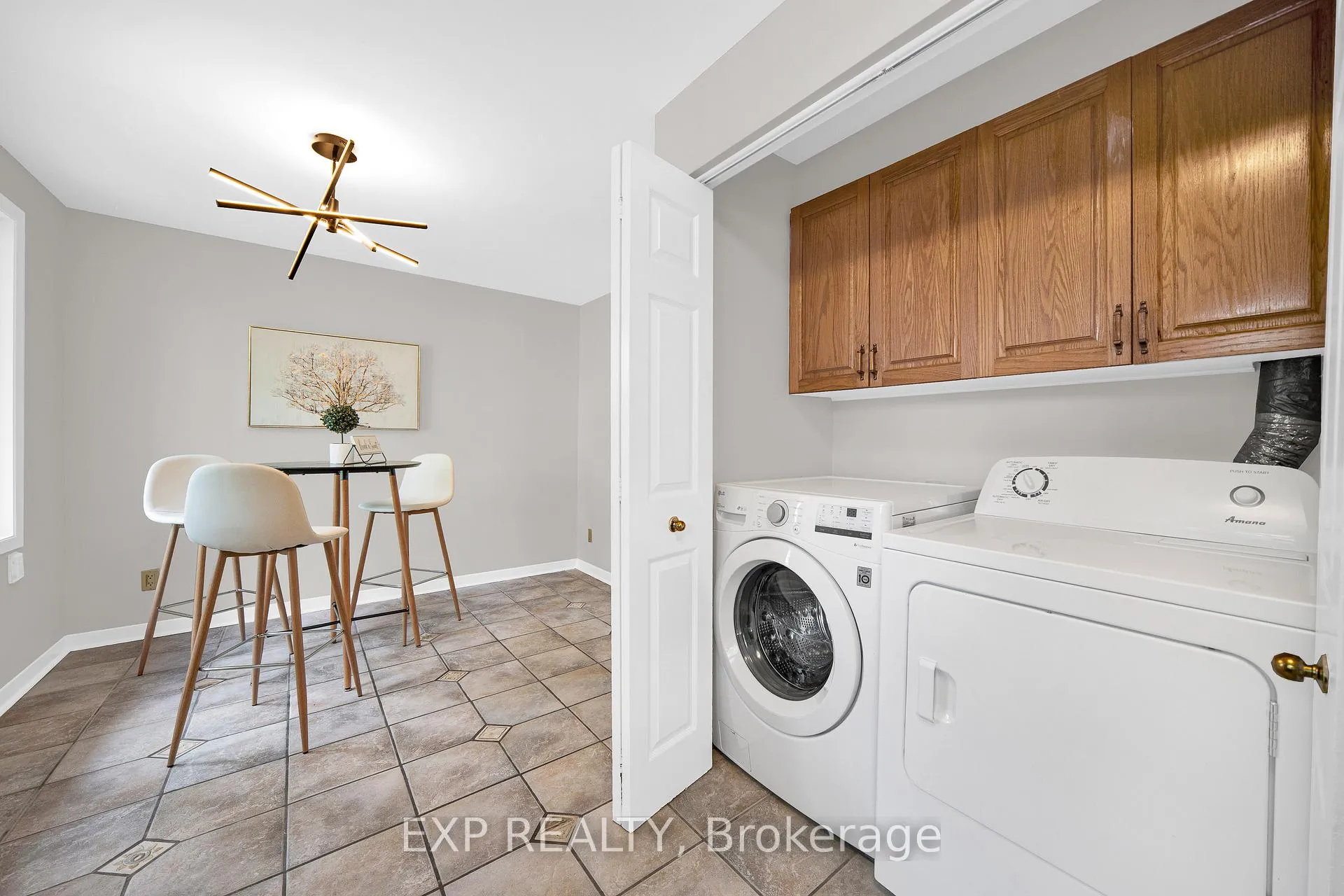 Photo 14 of 172 Centrepointe Drive, Ottawa, Centrepointe — HOMEH
