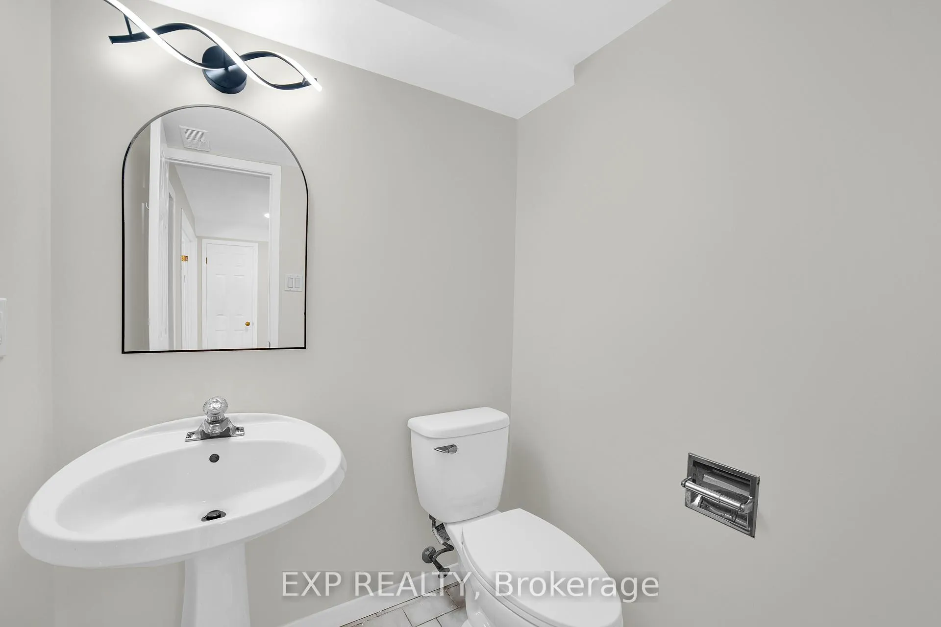 Photo 31 of 172 Centrepointe Drive, Ottawa, Centrepointe — HOMEH