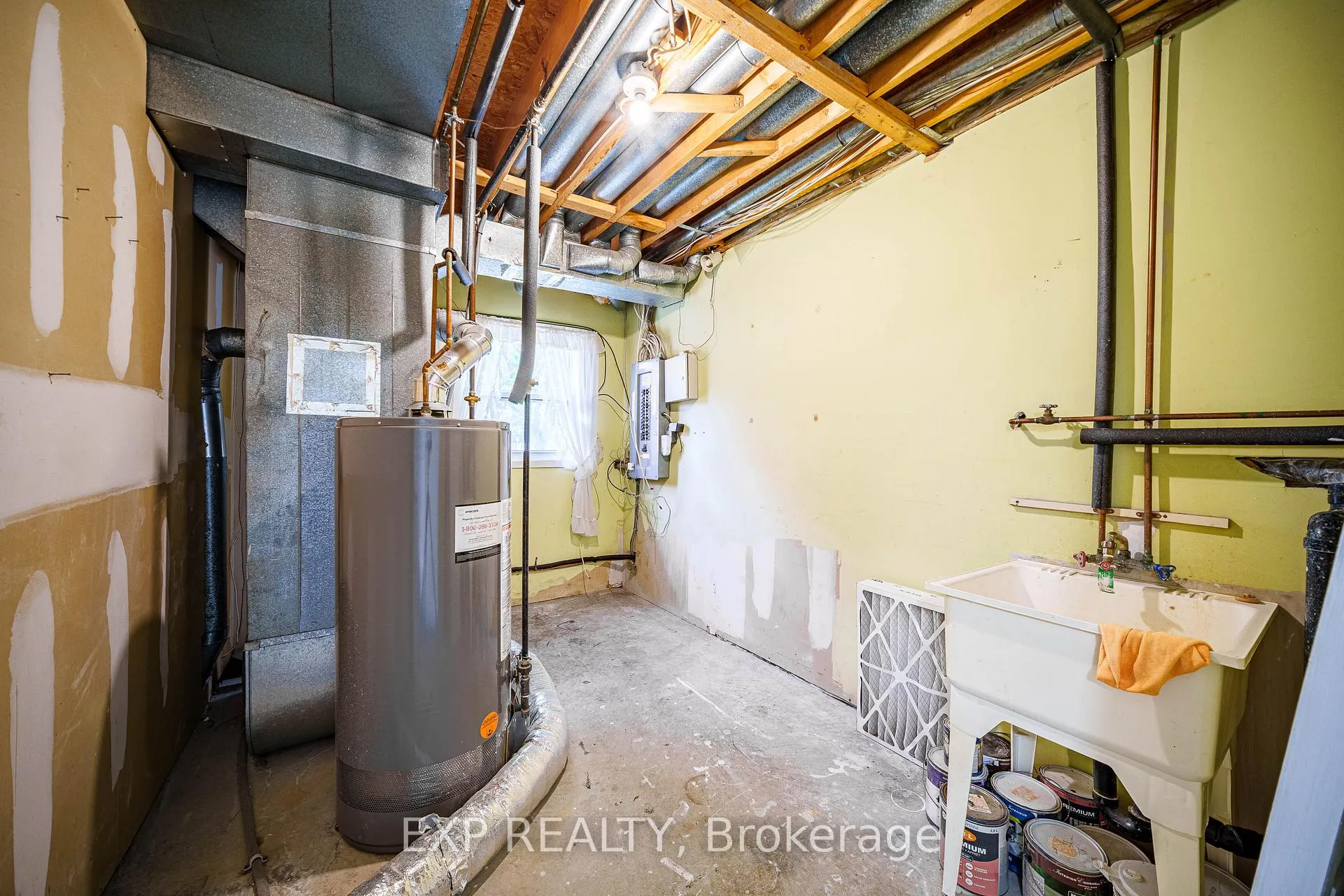 Photo 32 of 172 Centrepointe Drive, Ottawa, Centrepointe — HOMEH