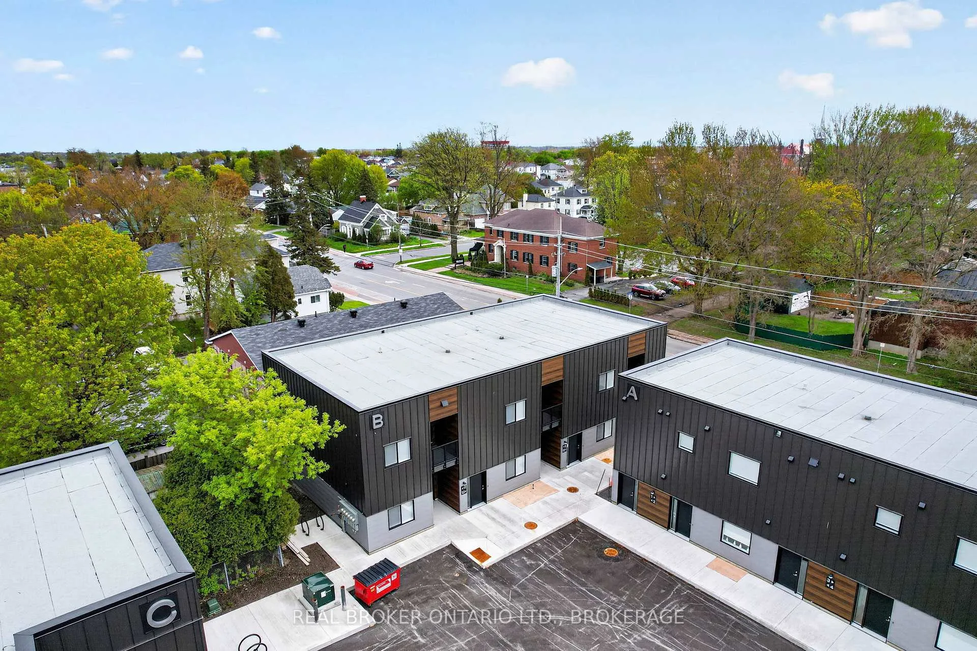 Photo of Unit Unit #9B, 600 Second Street E