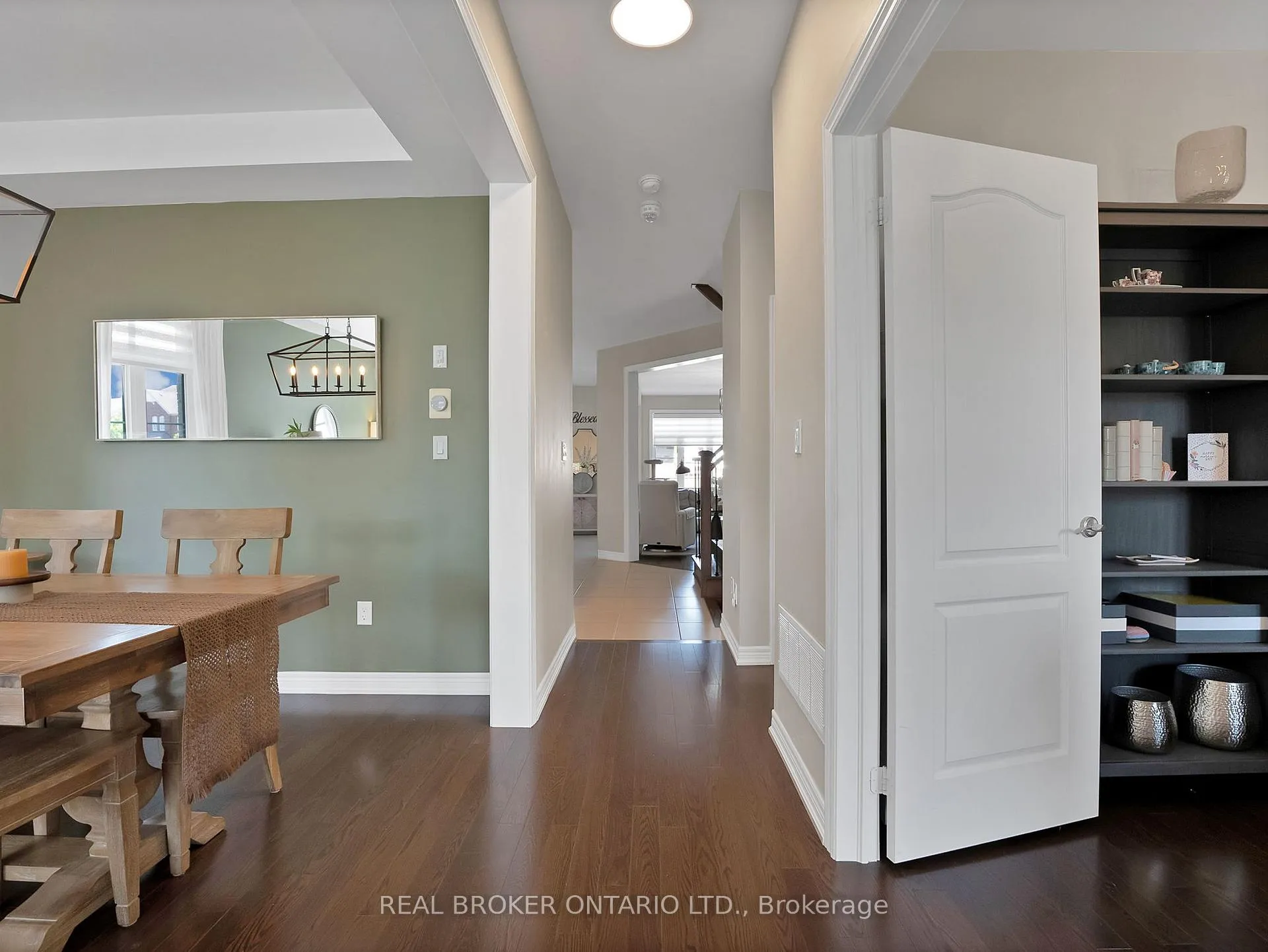 Photo 8 of 19 Berryman Lane, Markham, Cornell — HOMEH
