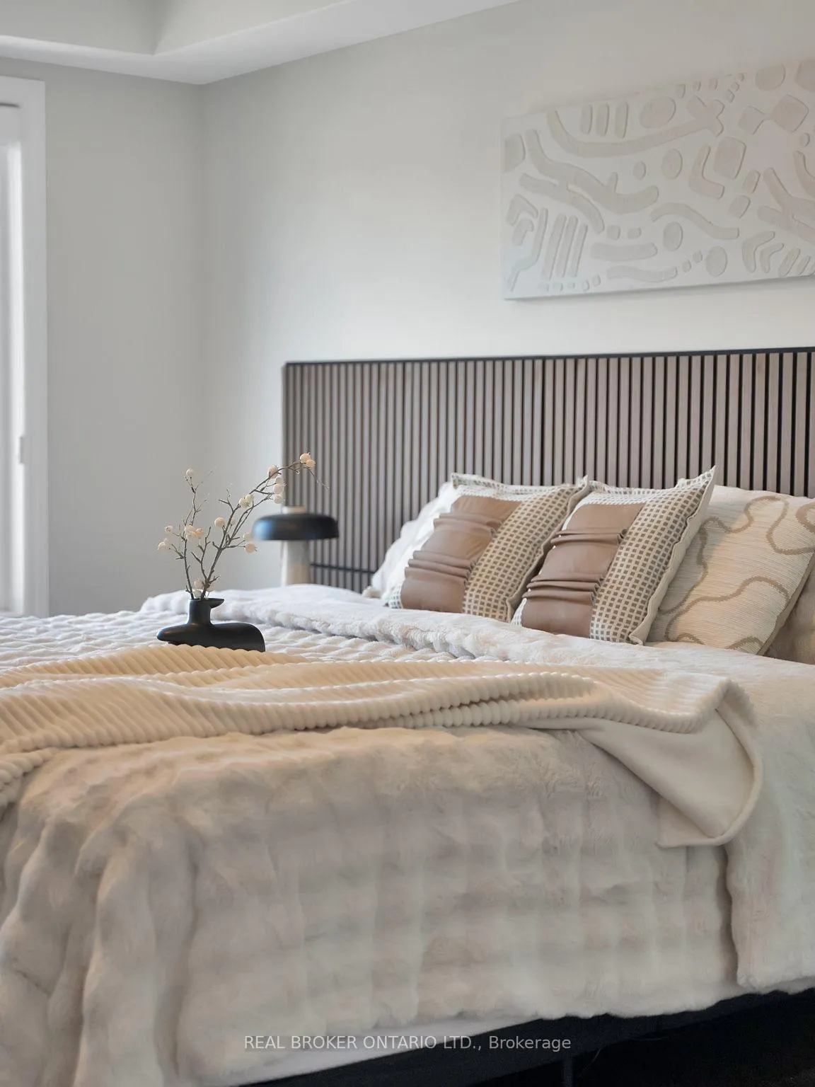 Photo 21 of 19 Berryman Lane, Markham, Cornell — HOMEH