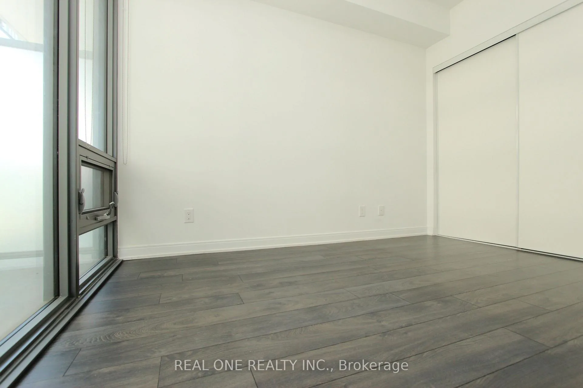 Photo 4 of Unit 1807, 50 Charles Street E, Toronto, Church-Yonge Corridor — HOMEH