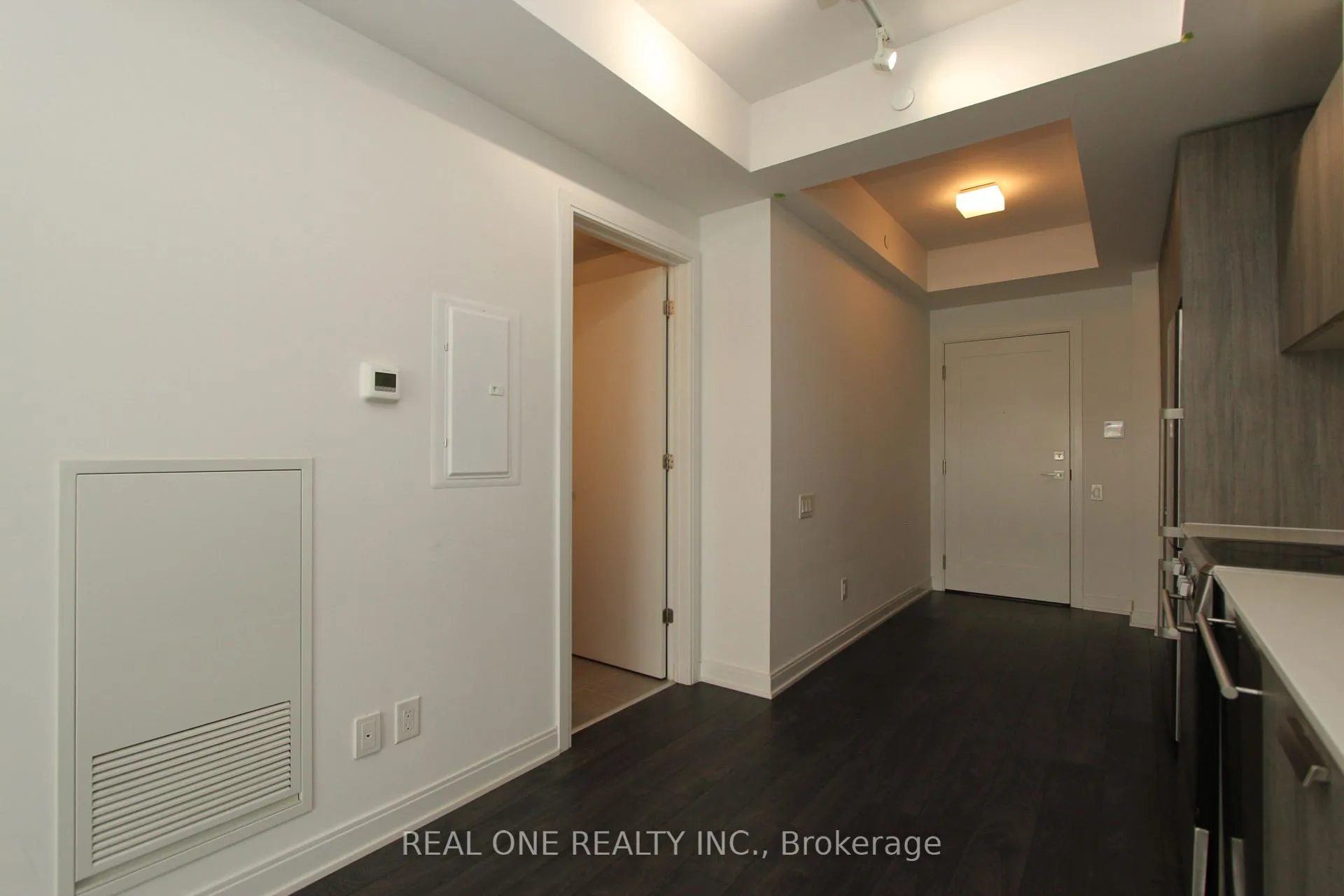 Photo 6 of Unit 1807, 50 Charles Street E, Toronto, Church-Yonge Corridor — HOMEH