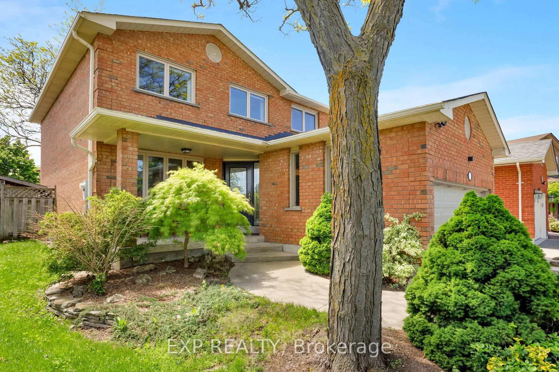 Photo 44 of 14 Oliver Lane, Vaughan, Maple — HOMEH