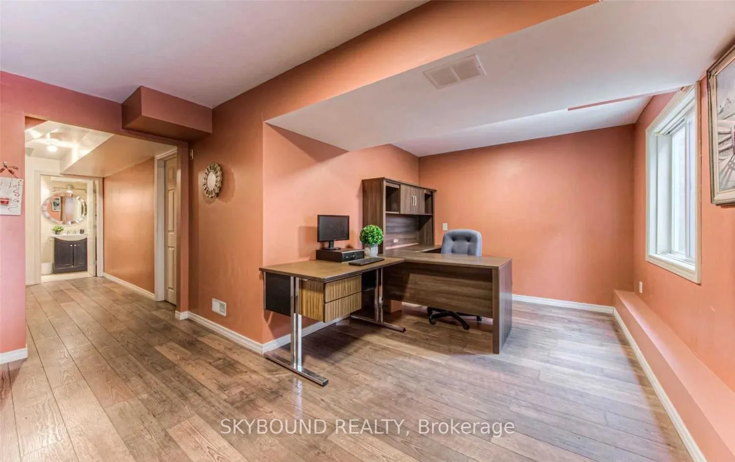 Photo 16 of Unit 7, 360 Cornridge Place, Waterloo, Upper Beechwood — HOMEH