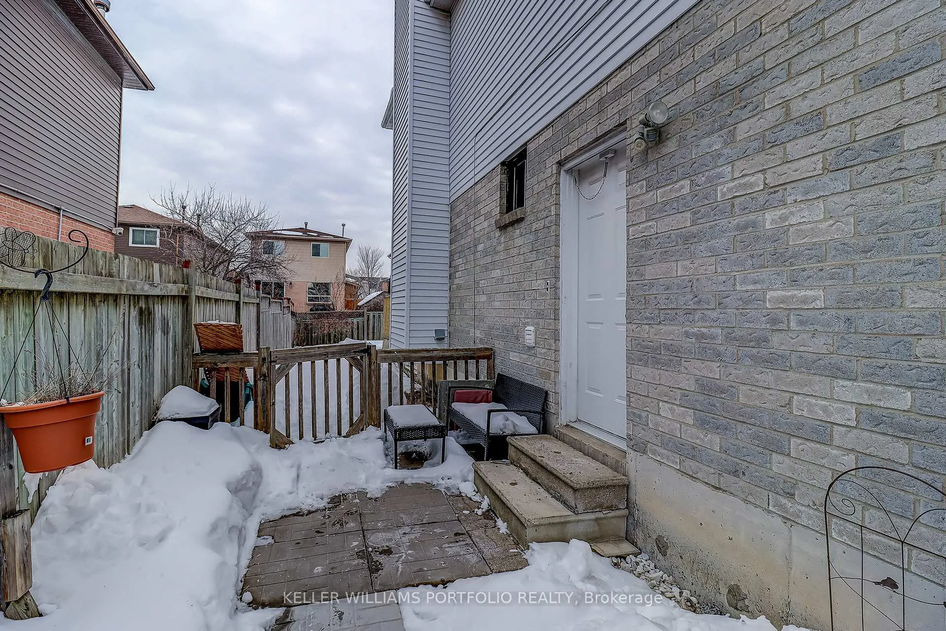 Photo 2 of Unit Lower Unit, 97 Dobson Drive, Ajax, Central — HOMEH
