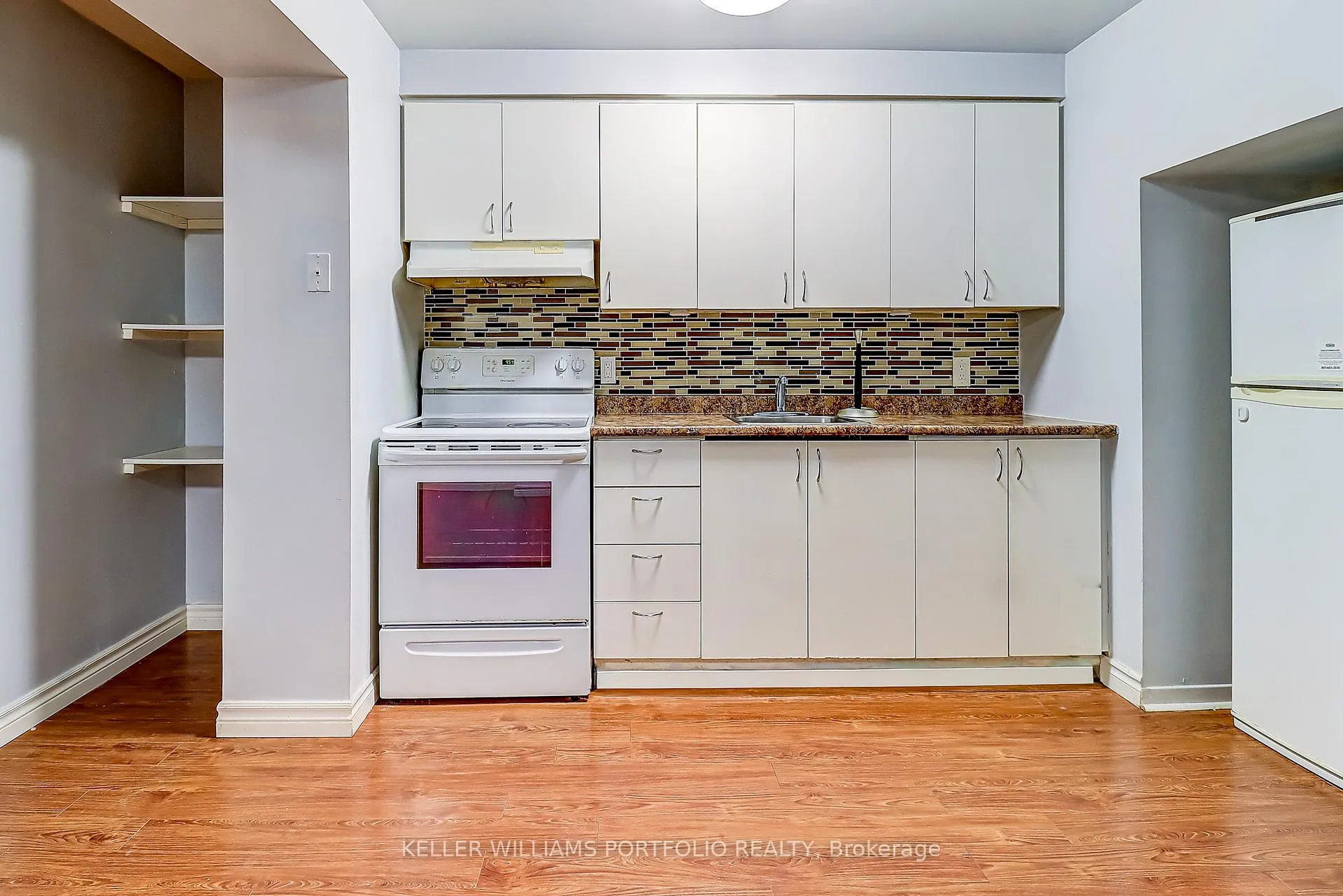 Photo 3 of Unit Lower Unit, 97 Dobson Drive, Ajax, Central — HOMEH