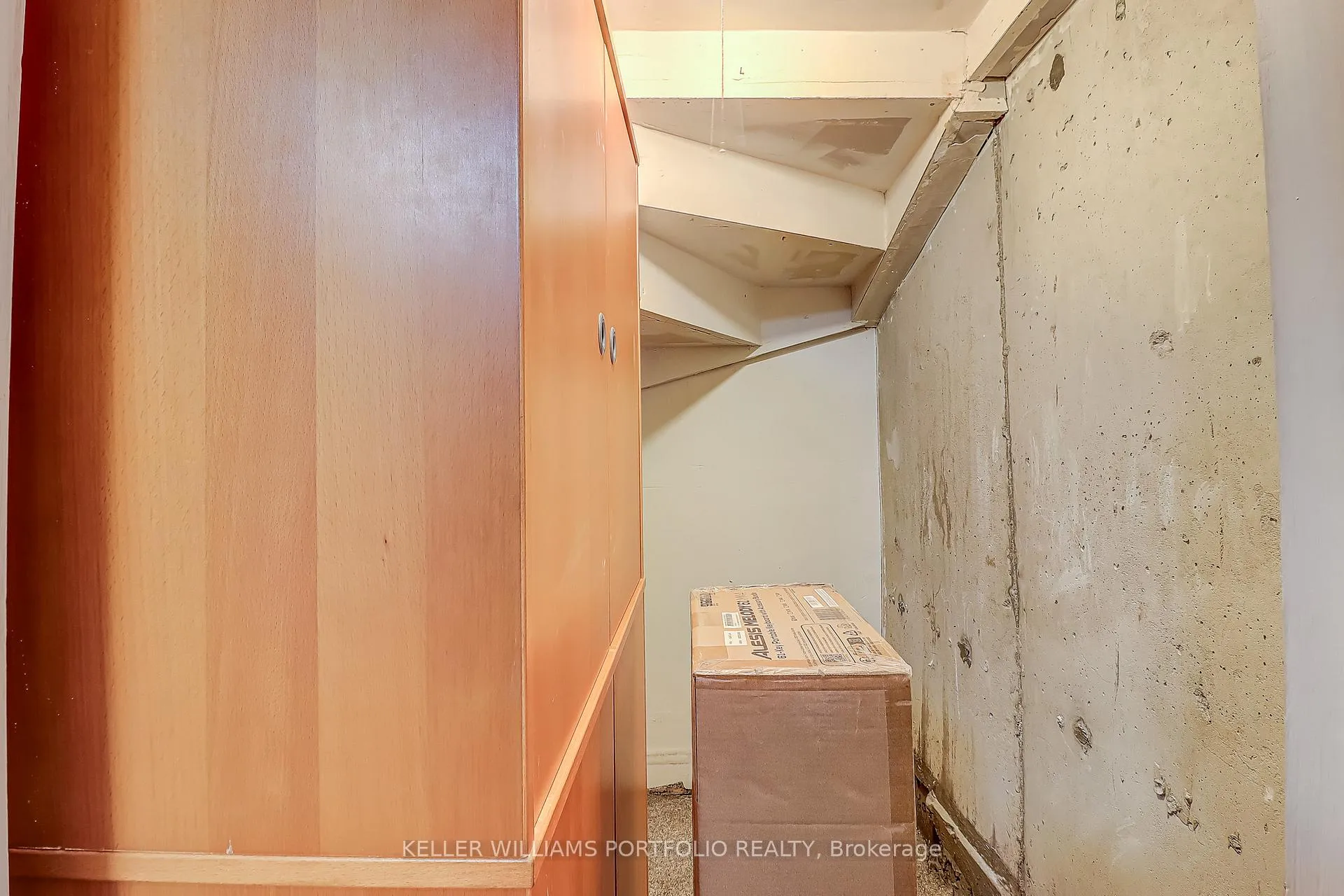 Photo 14 of Unit Lower Unit, 97 Dobson Drive, Ajax, Central — HOMEH