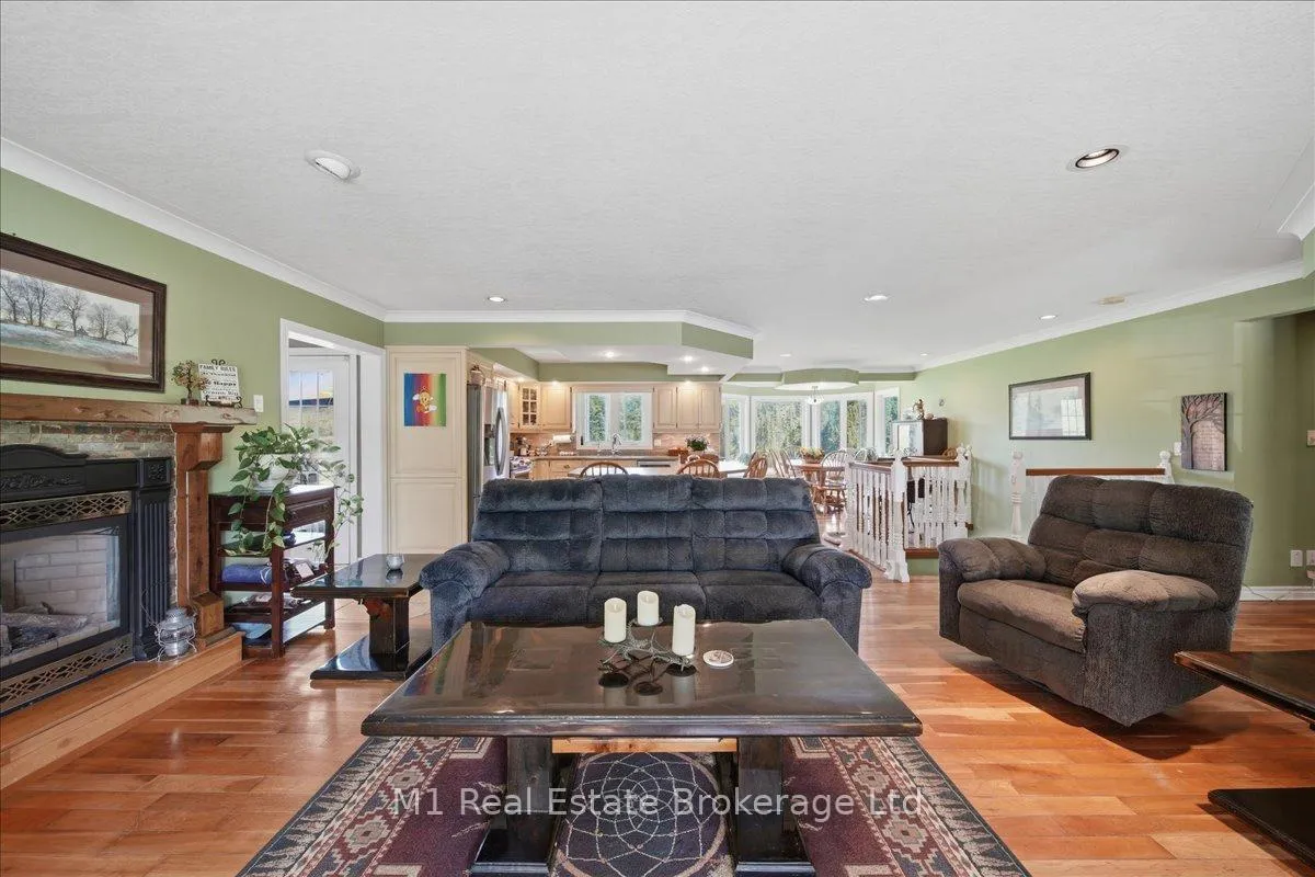 Photo 7 of 60 Hamer Bay Road, Seguin — HOMEH