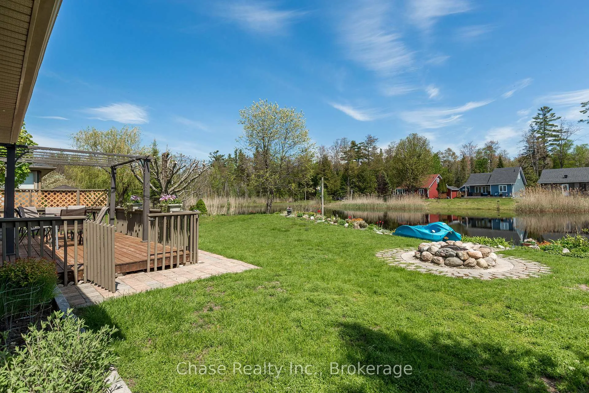 Photo 25 of 47 Madawaska Trail, Wasaga Beach — HOMEH