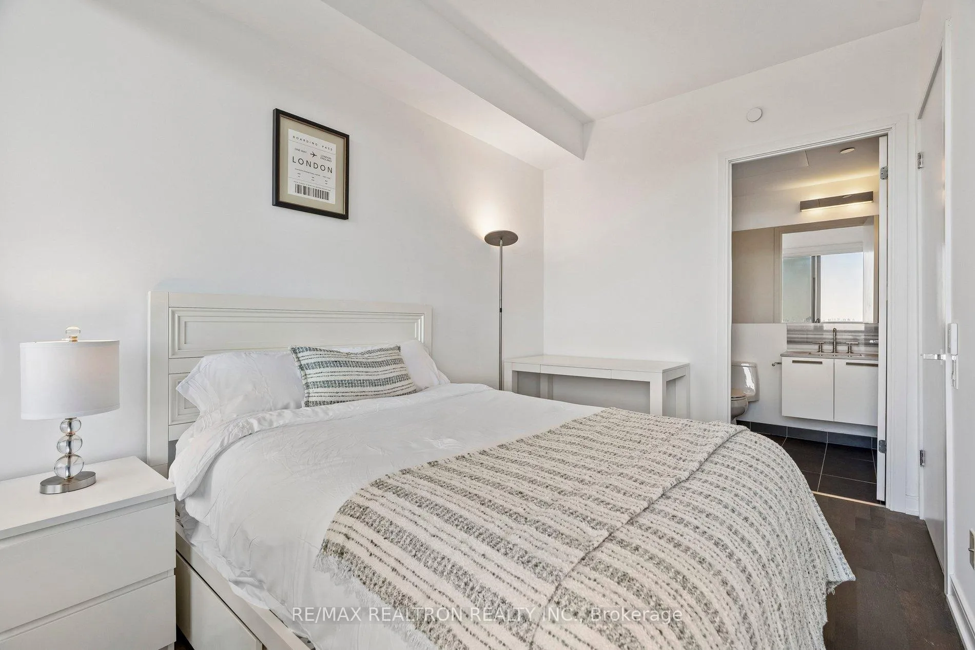Photo 28 of Unit 2005, 57 St Joseph Street, Toronto, Bay Street Corridor — HOMEH