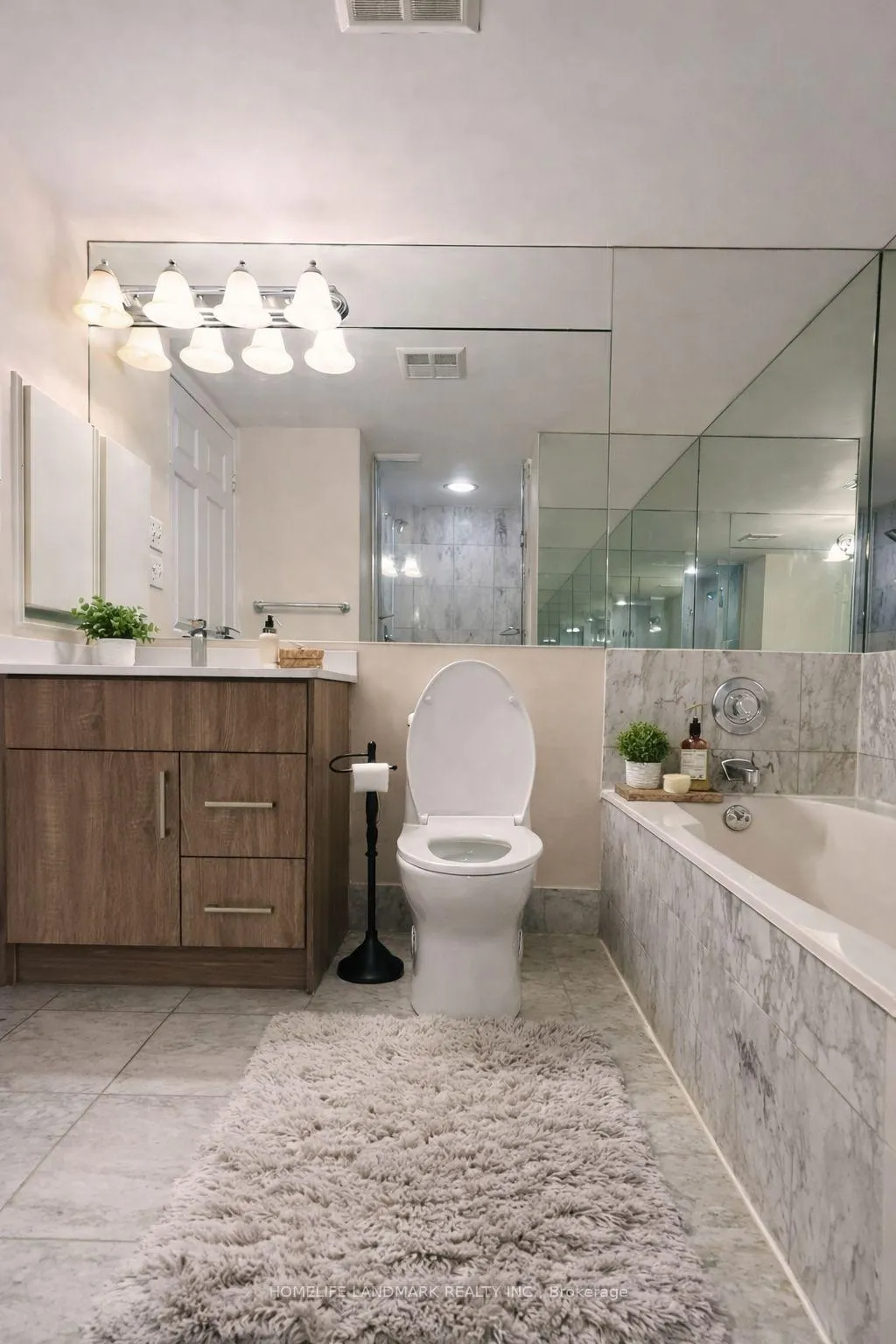 Photo 10 of Unit 1510, 22 Hanover Road, Brampton, Queen Street Corridor — HOMEH