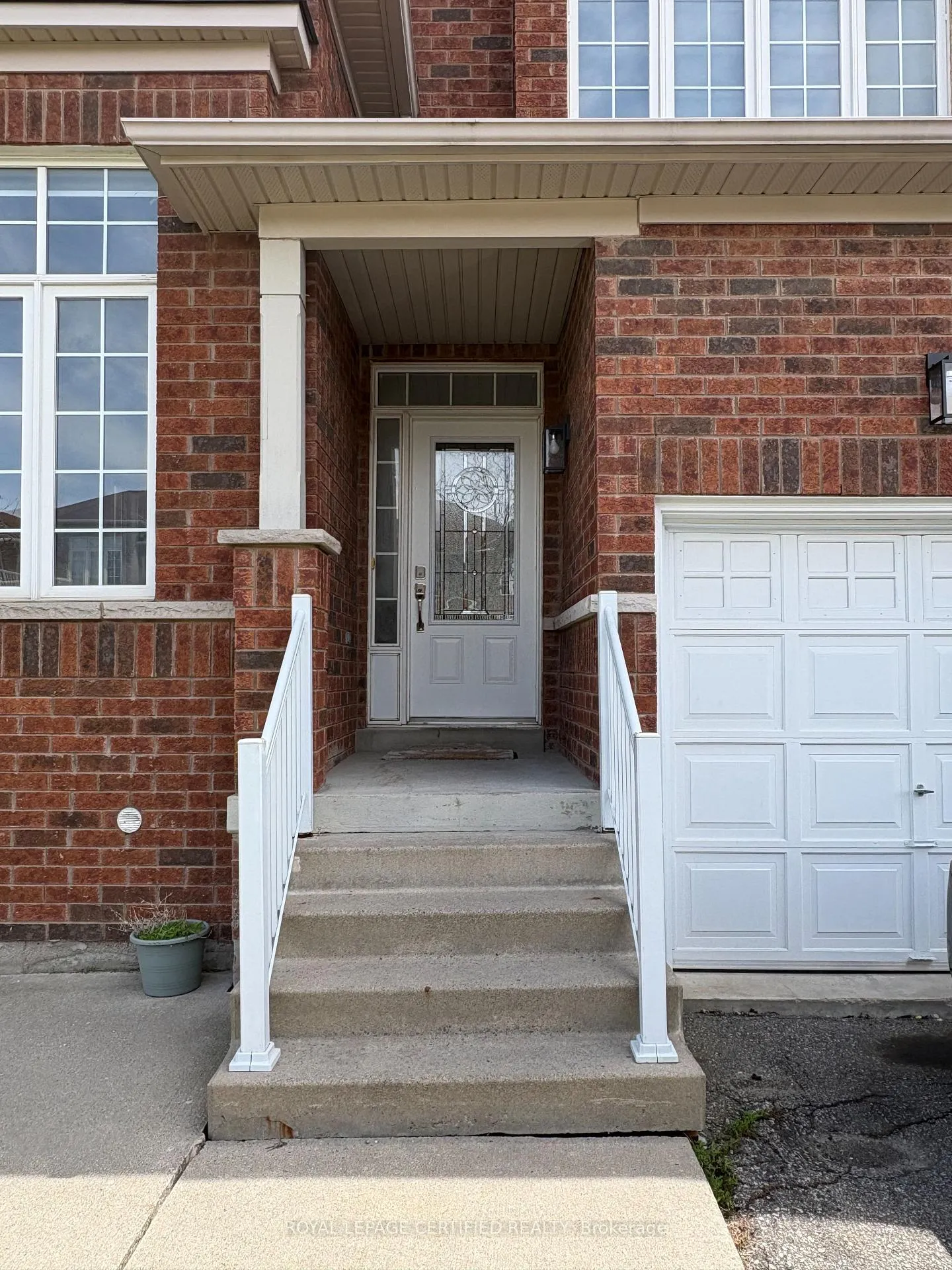 Photo 2 of 39 Blazing Star Drive, Brampton, Sandringham-Wellington — HOMEH