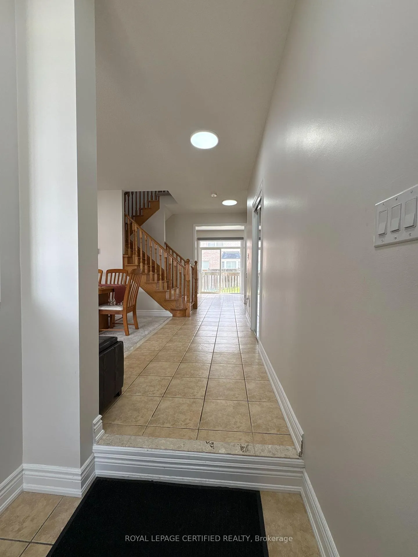 Photo 3 of 39 Blazing Star Drive, Brampton, Sandringham-Wellington — HOMEH