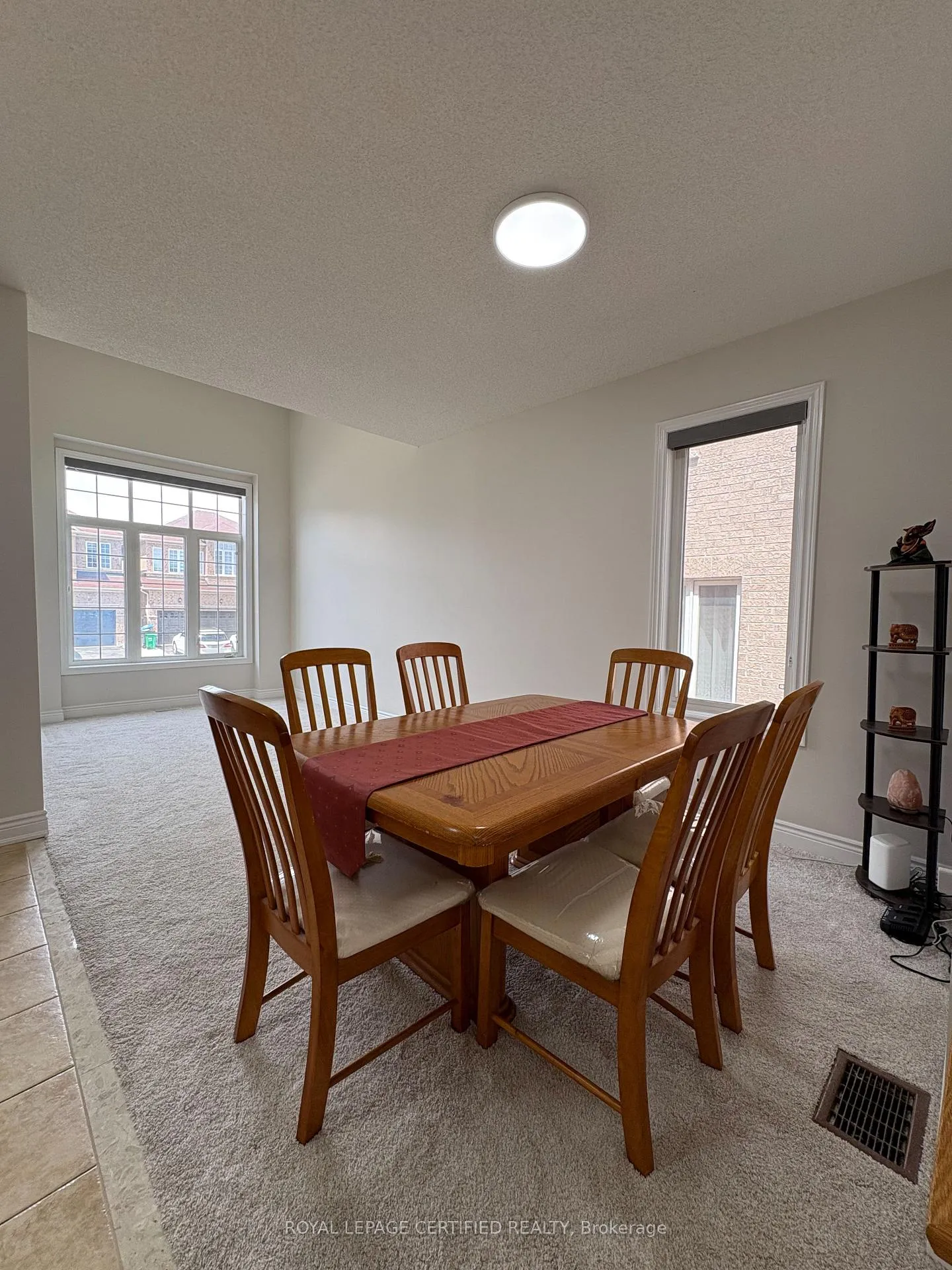 Photo 6 of 39 Blazing Star Drive, Brampton, Sandringham-Wellington — HOMEH