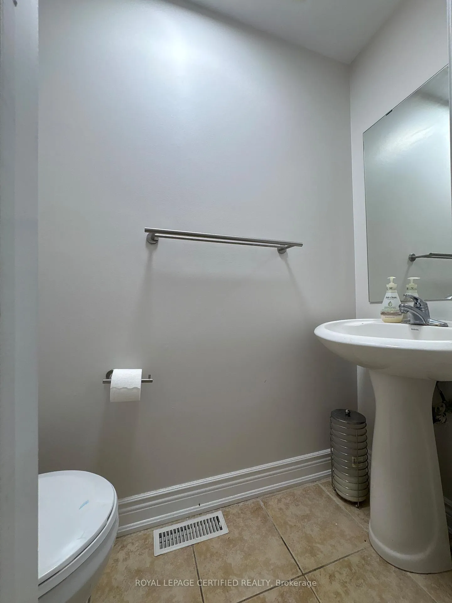 Photo 12 of 39 Blazing Star Drive, Brampton, Sandringham-Wellington — HOMEH