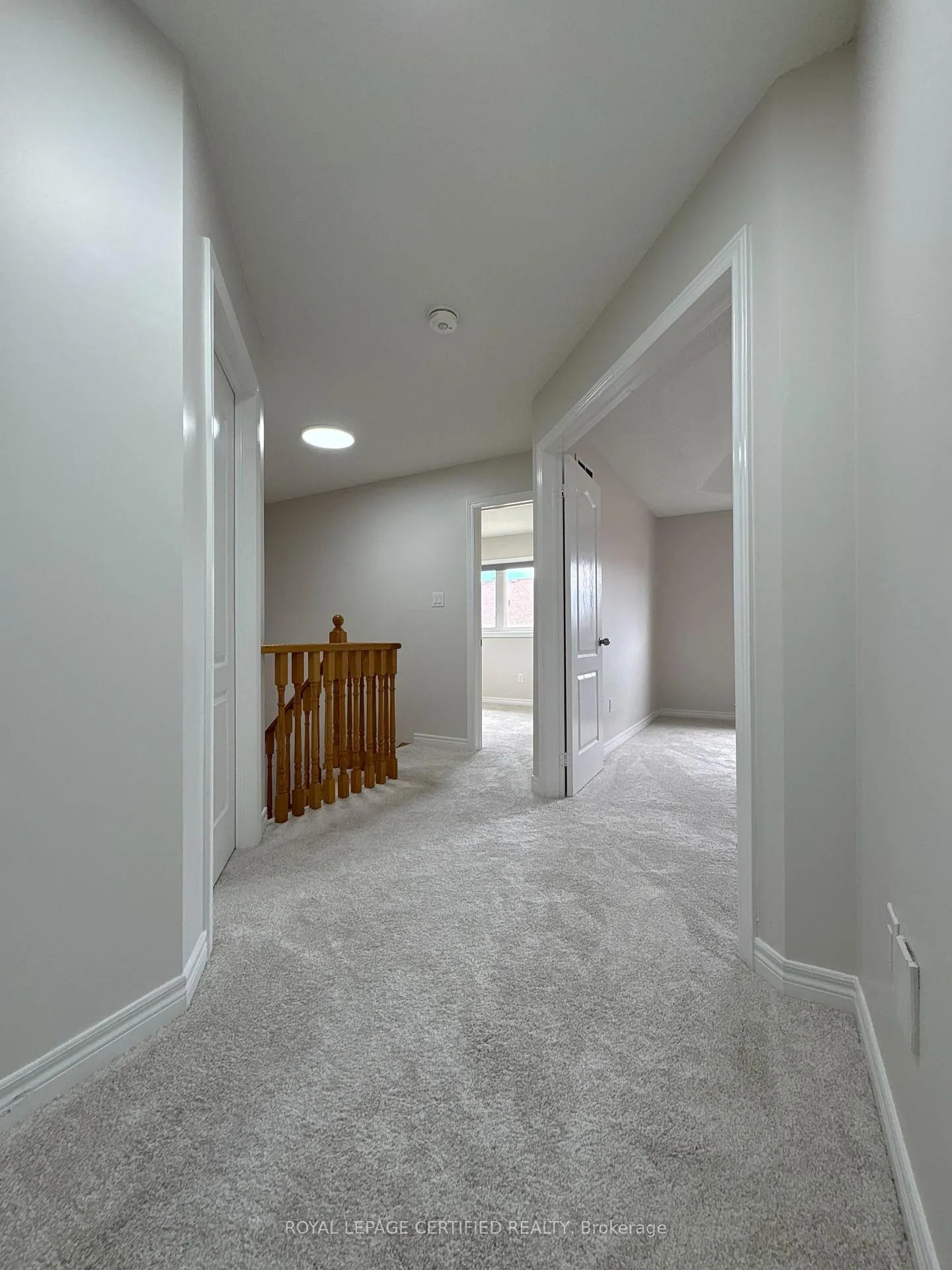 Photo 15 of 39 Blazing Star Drive, Brampton, Sandringham-Wellington — HOMEH