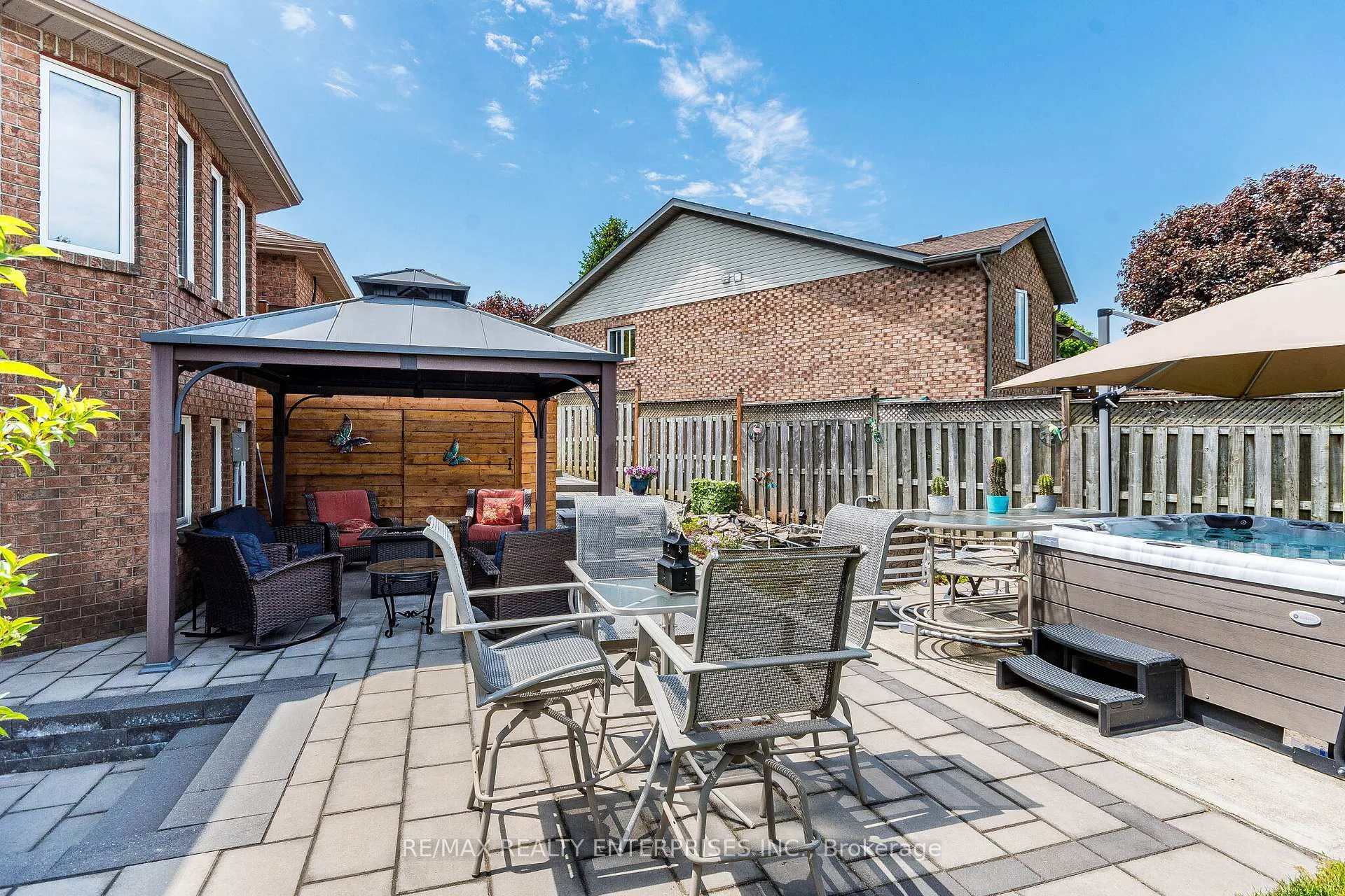 Photo 41 of 8 Cherry Ridge Boulevard, Pelham, Fenwick — HOMEH