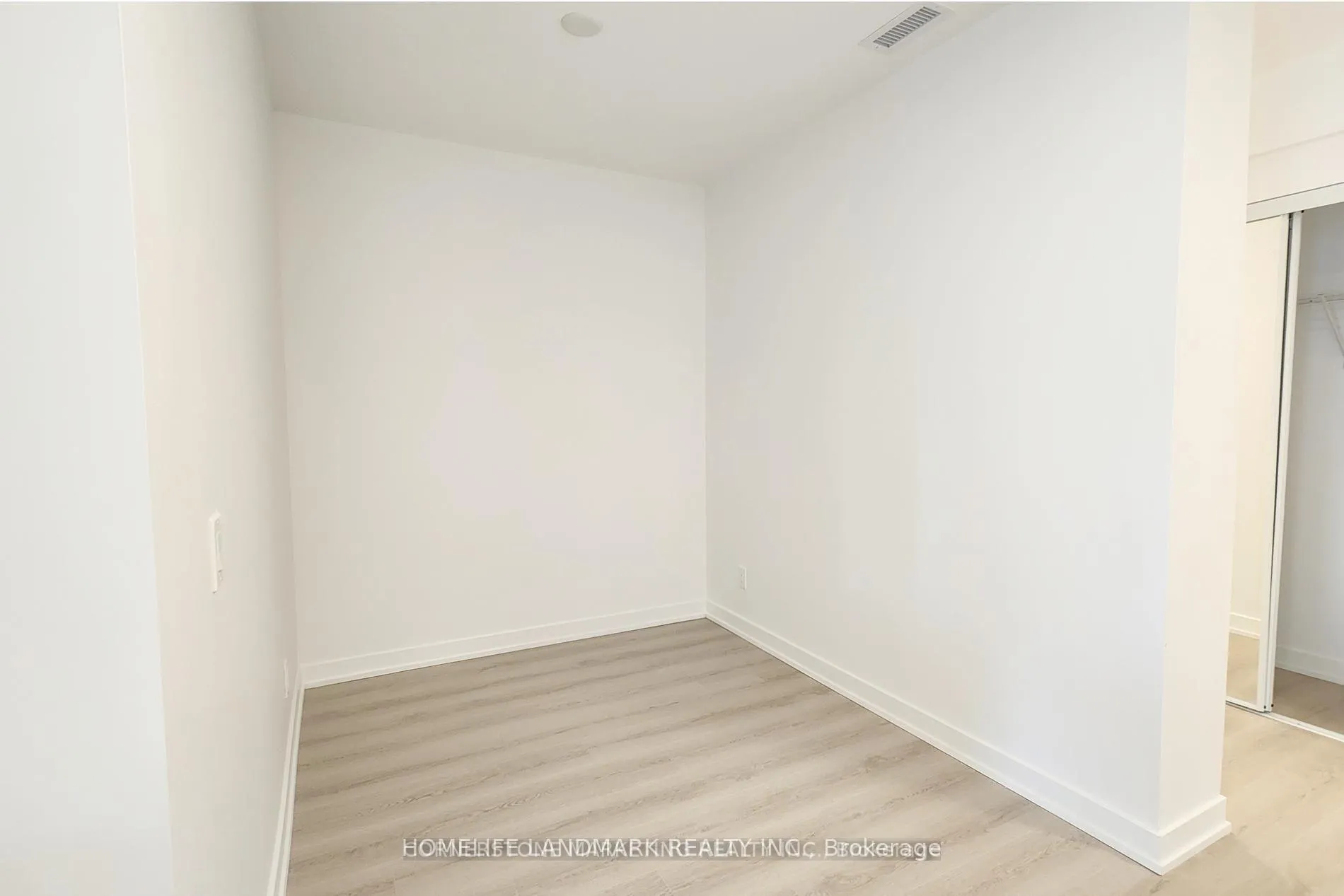 Photo 19 of Unit 1005, 100 Queen Street E, Toronto, Church-Yonge Corridor — HOMEH