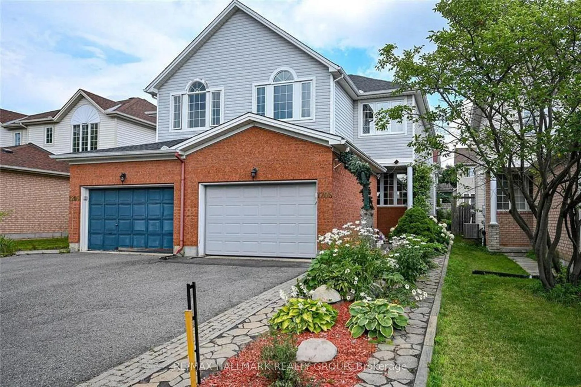 Photo 1 of 1205 Clyde Avenue, Ottawa, Central Park — HOMEH