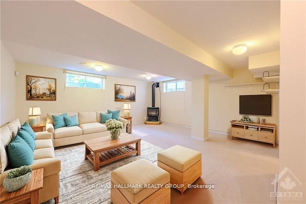 Photo 25 of 1205 Clyde Avenue, Ottawa, Central Park — HOMEH