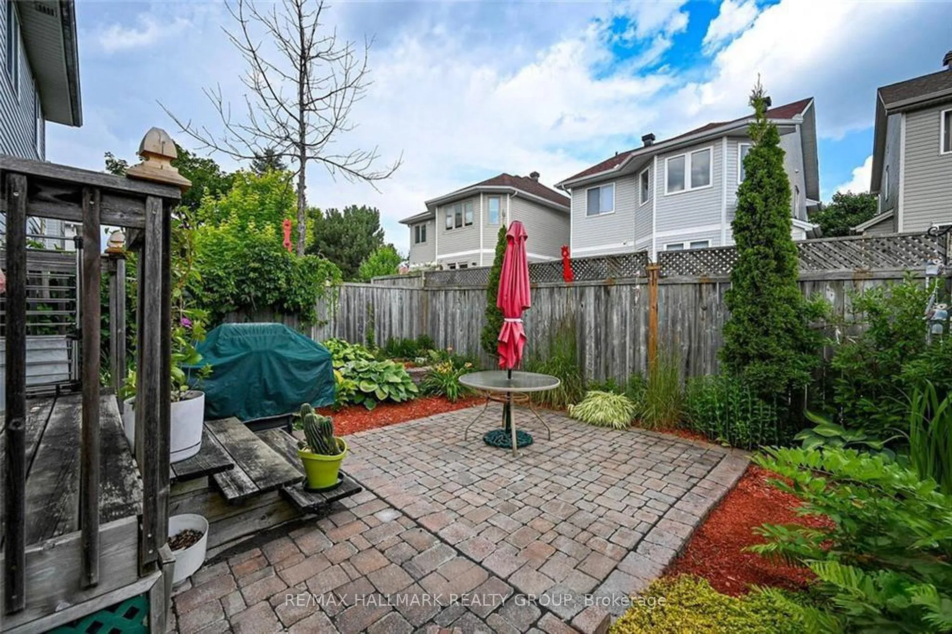 Photo 31 of 1205 Clyde Avenue, Ottawa, Central Park — HOMEH