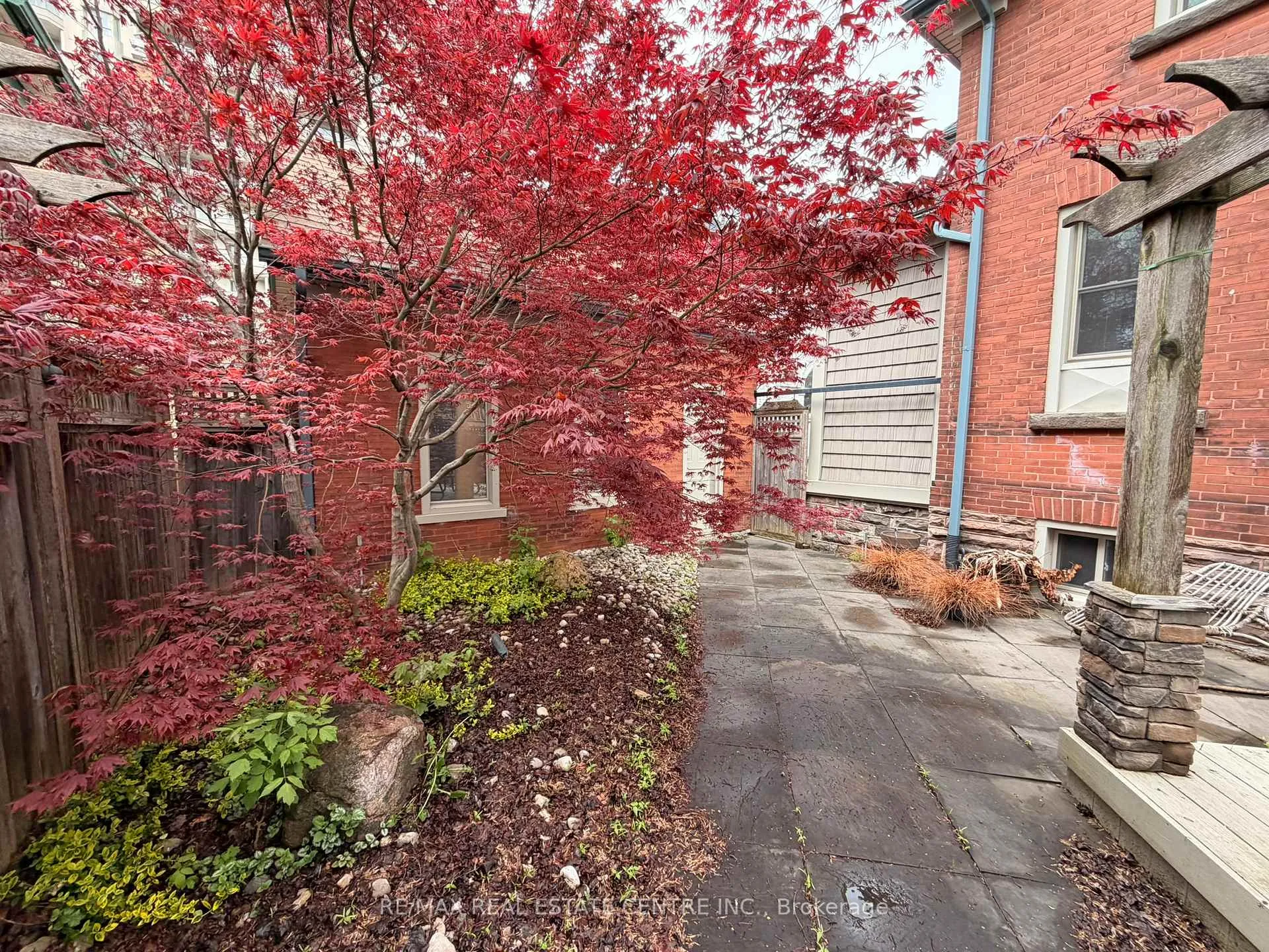 Photo 13 of 350 Queen Street S, Kitchener, Cedar Hill — HOMEH
