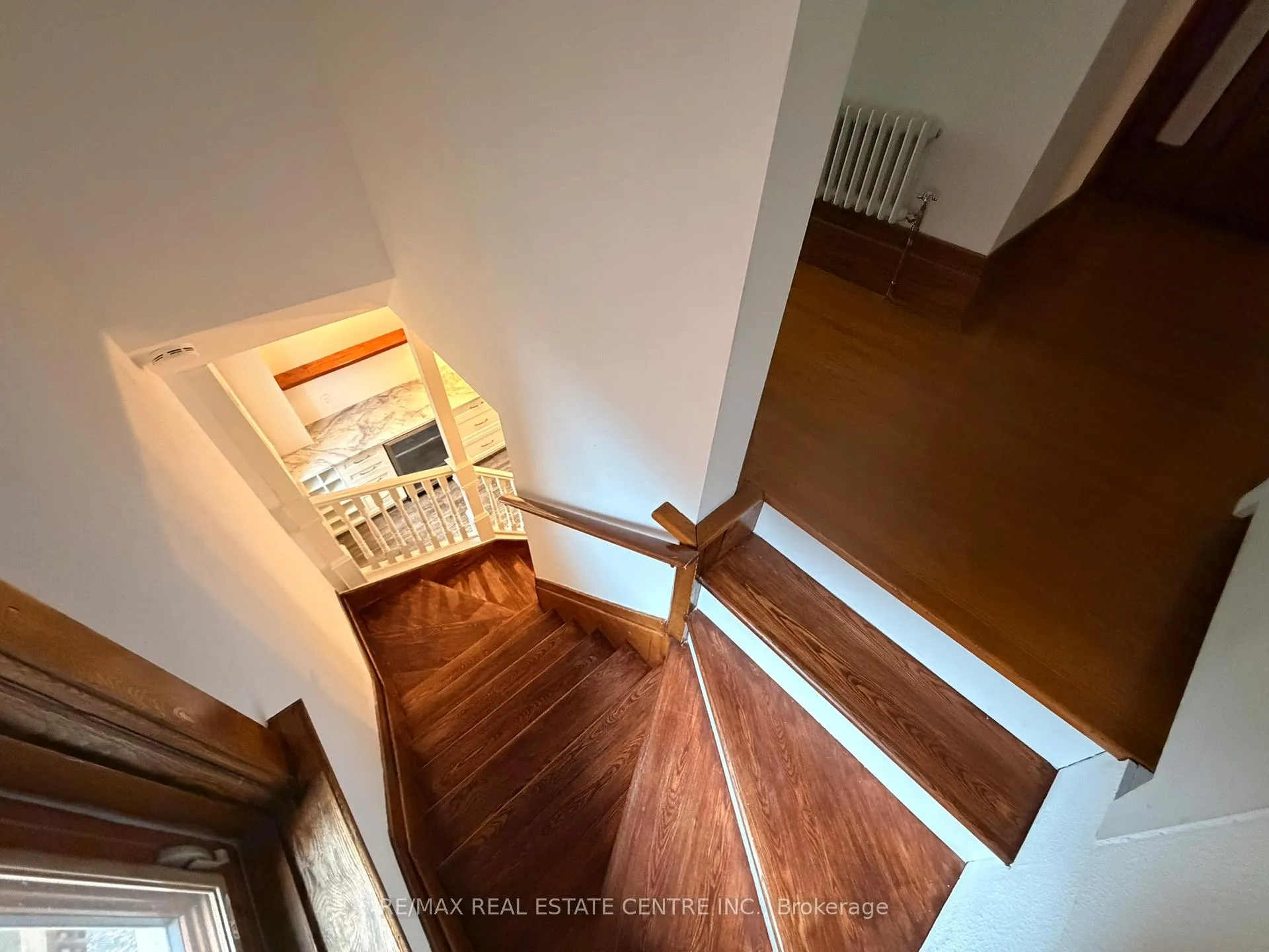 Photo 23 of 350 Queen Street S, Kitchener, Cedar Hill — HOMEH